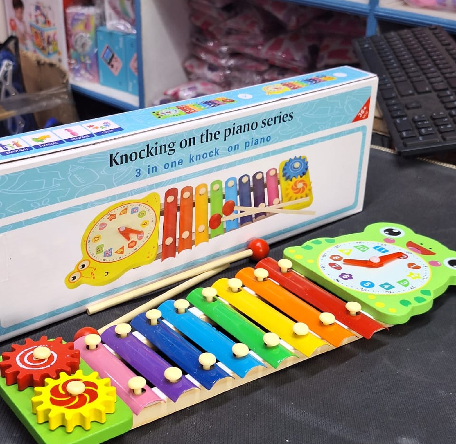 Wooden Xylophone 8 Tone Music Enlightenment Safe Early Education Xylophone Musical Toy For Nursery image