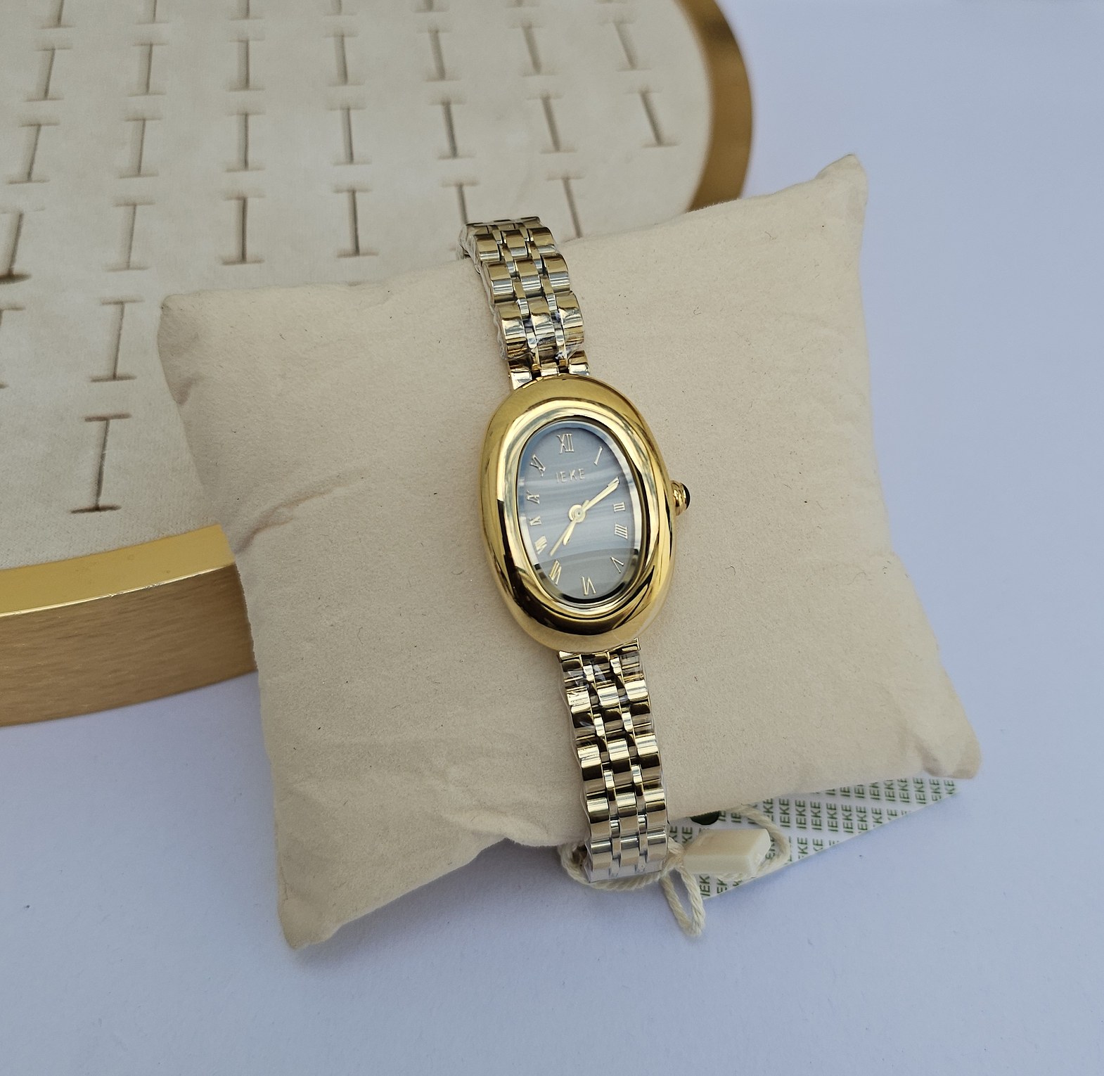 IEKE oval vintage watches  image