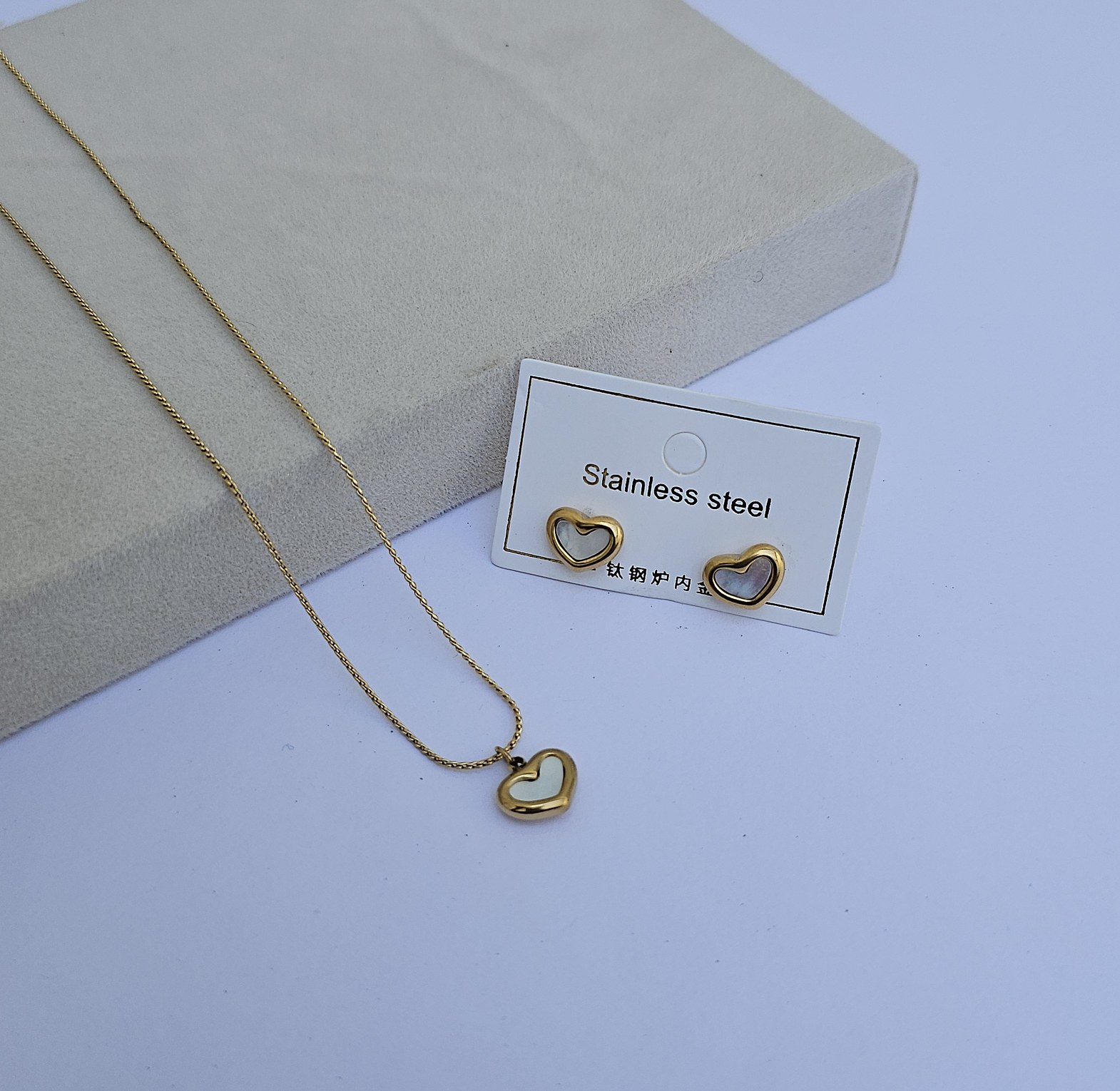 Lovisa image