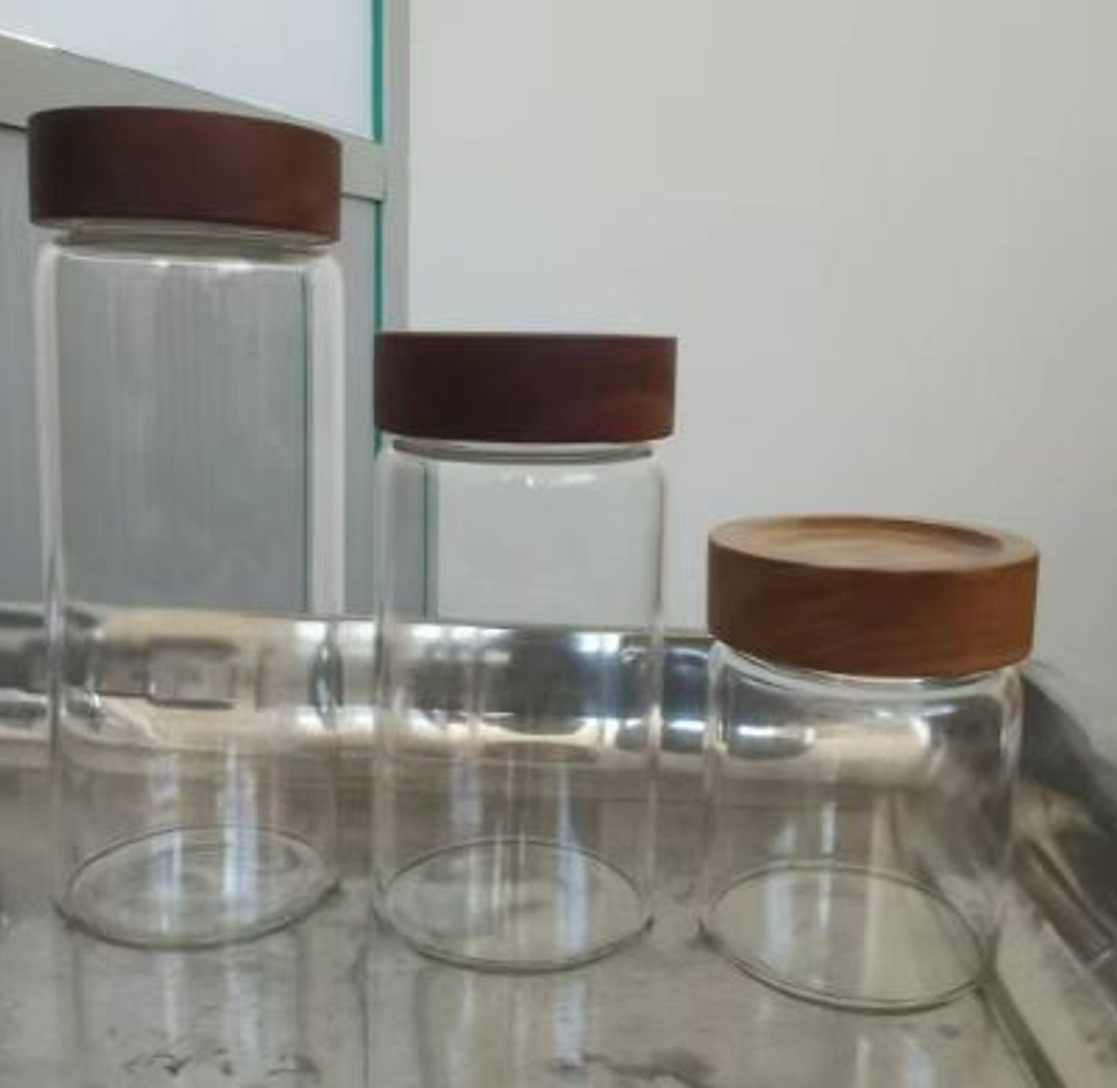 High Borosilicate Glass Storage Jars with Acacia Airtight Lids image