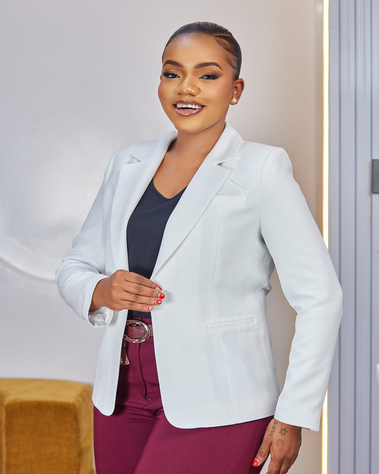 Turkish White Structured Blazer image