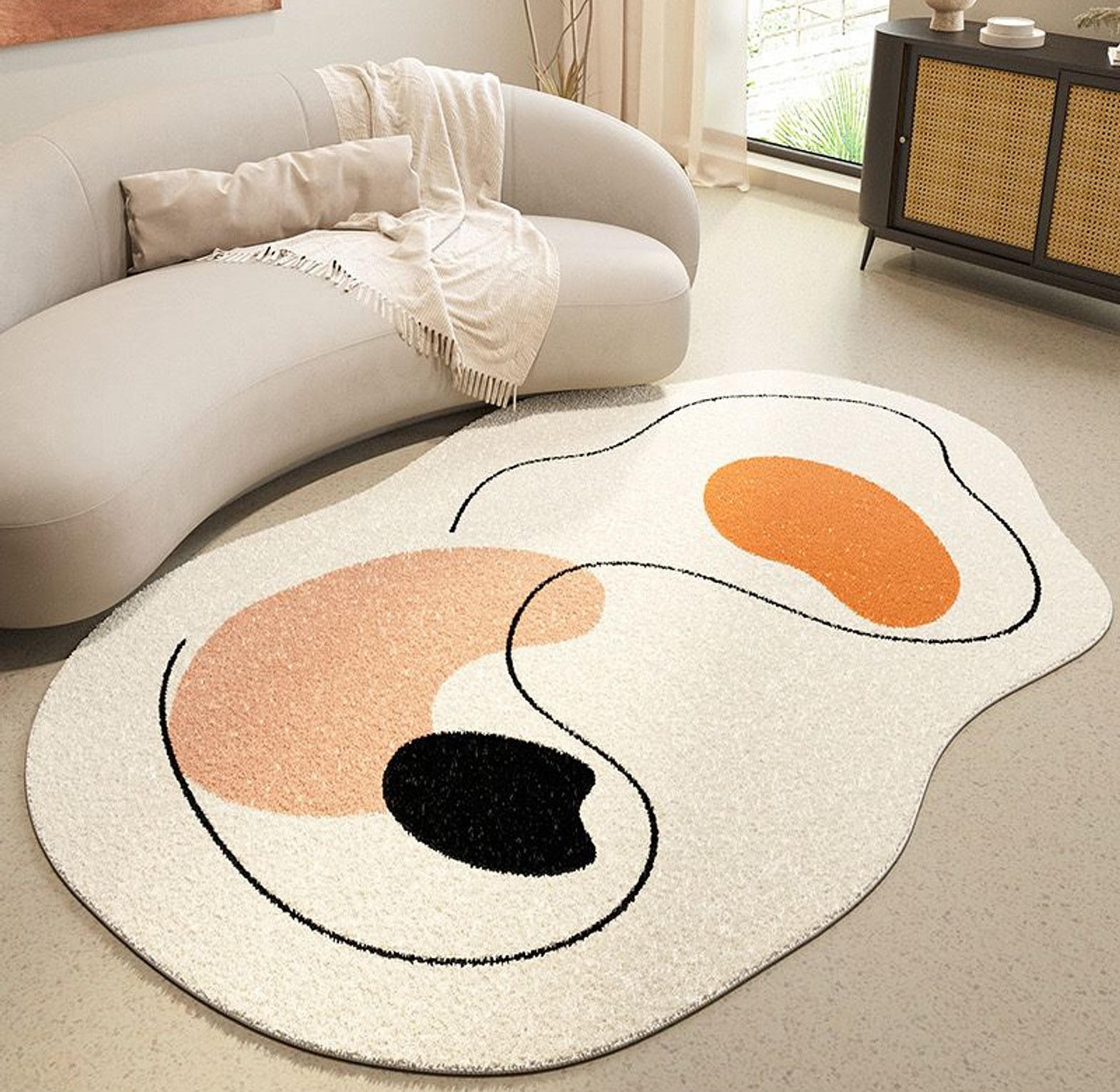 Irregular Pattern Area Rug image