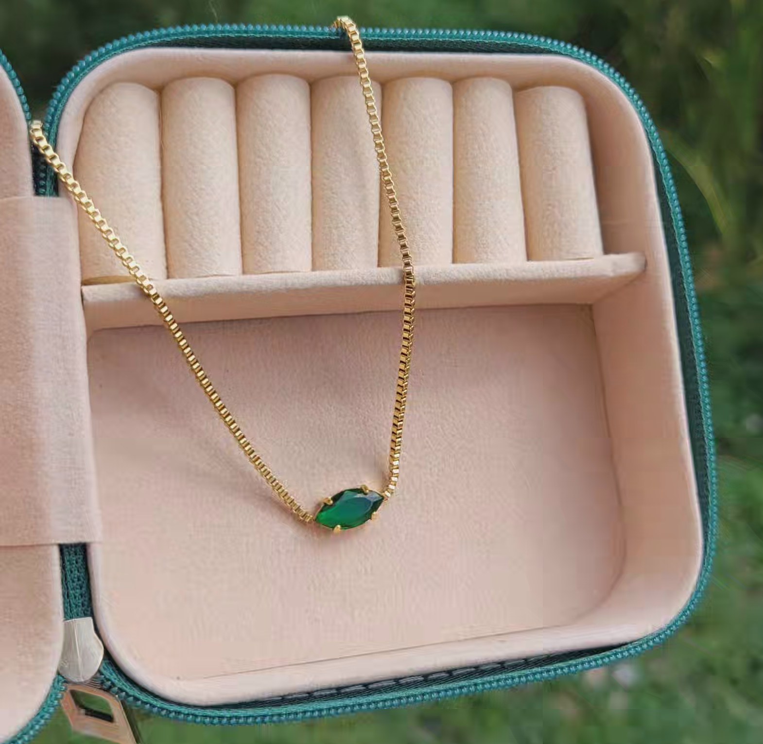 Uranium necklace  image