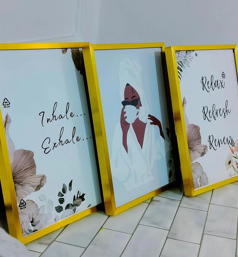 Bathroom set image