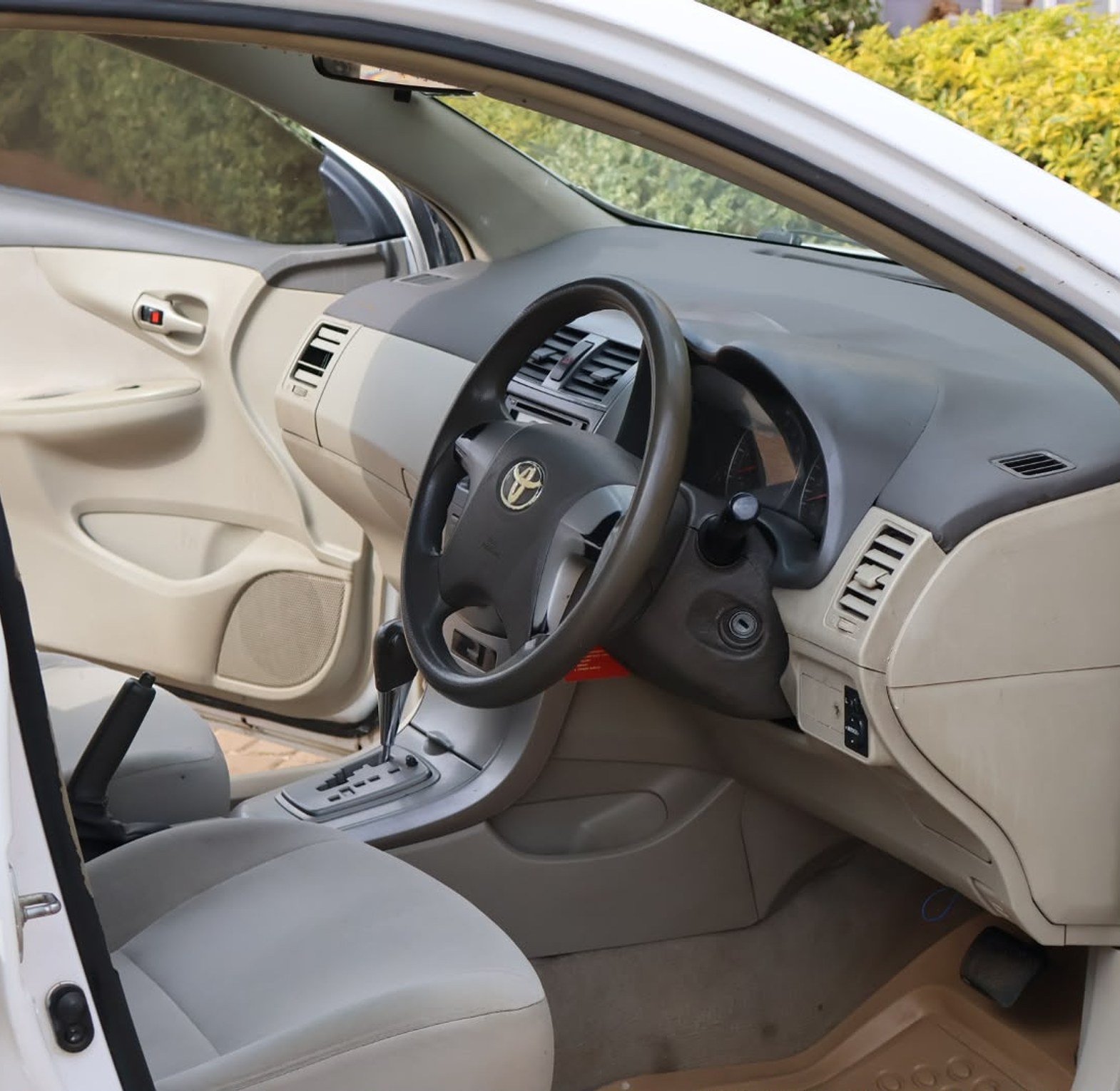 Toyota Axio KCL , YOM 2010 model, Automatic, Rating 1500cc 2 wheel , With Alloys. New tyre image
