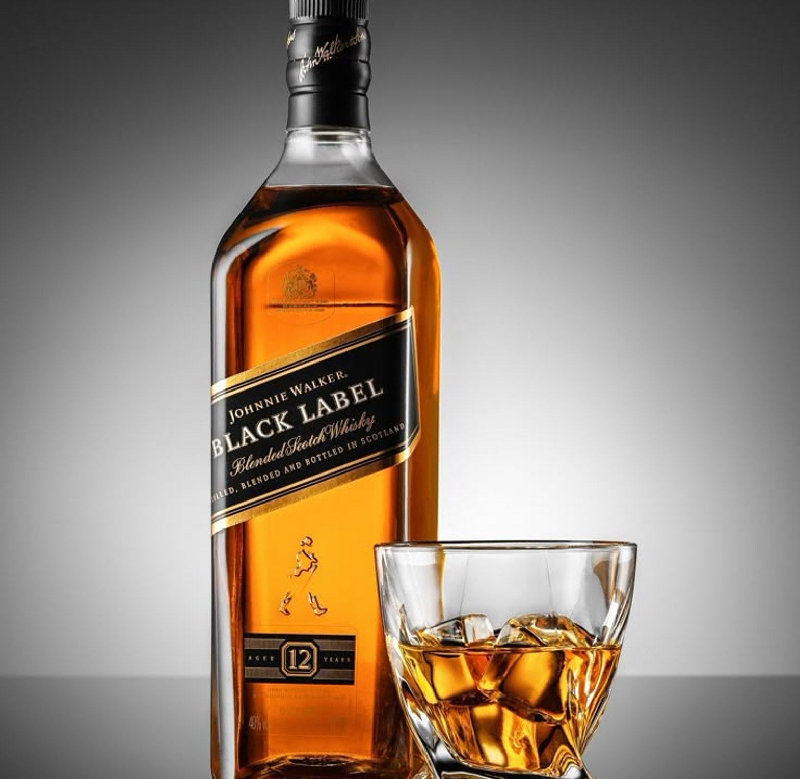 Johnnie Walker Black Label  image