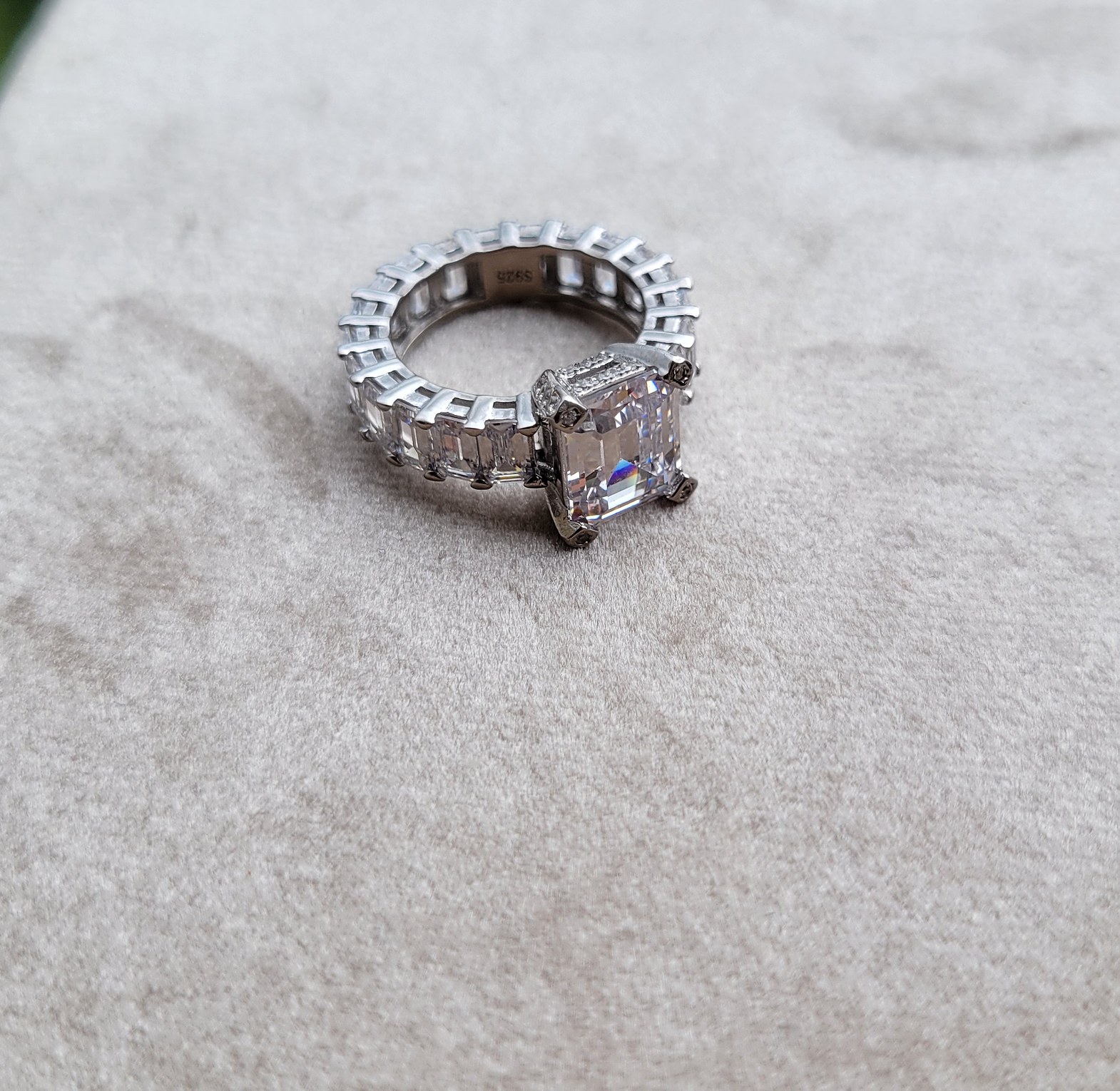Promise ring image