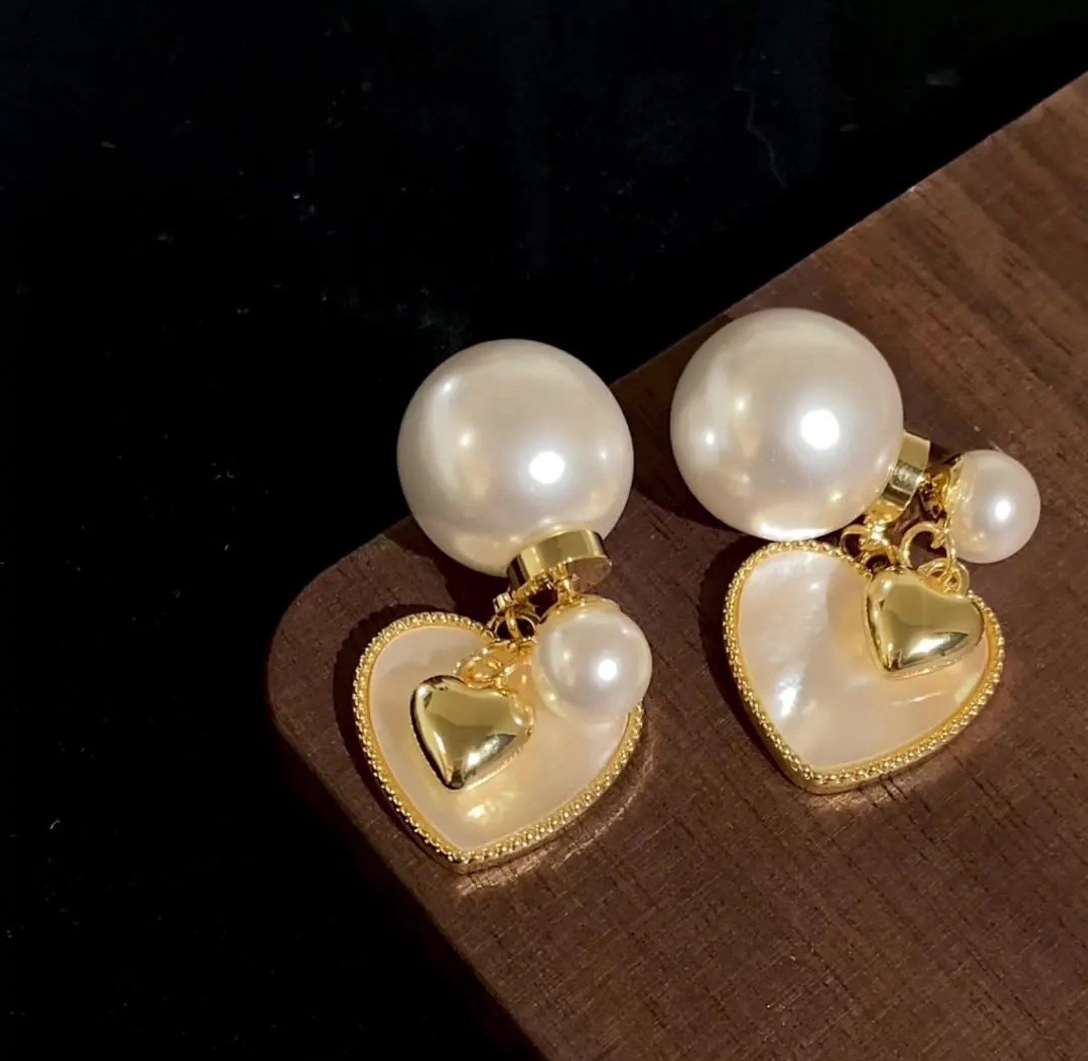 Love pearl reversible earrings  image