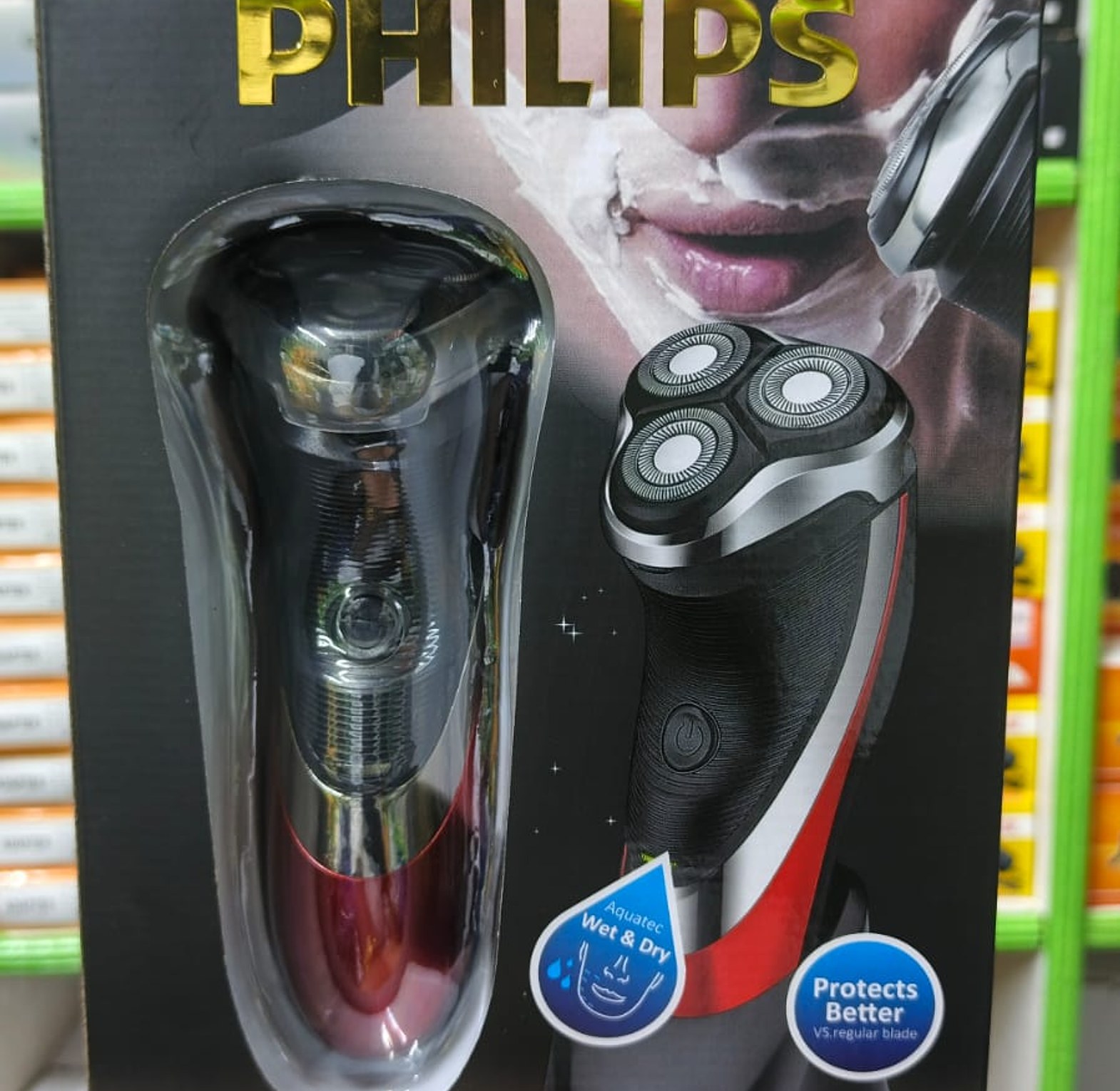 Philips Smoother Shaving Machine Dry/Wet Cordless Electric Shaver image