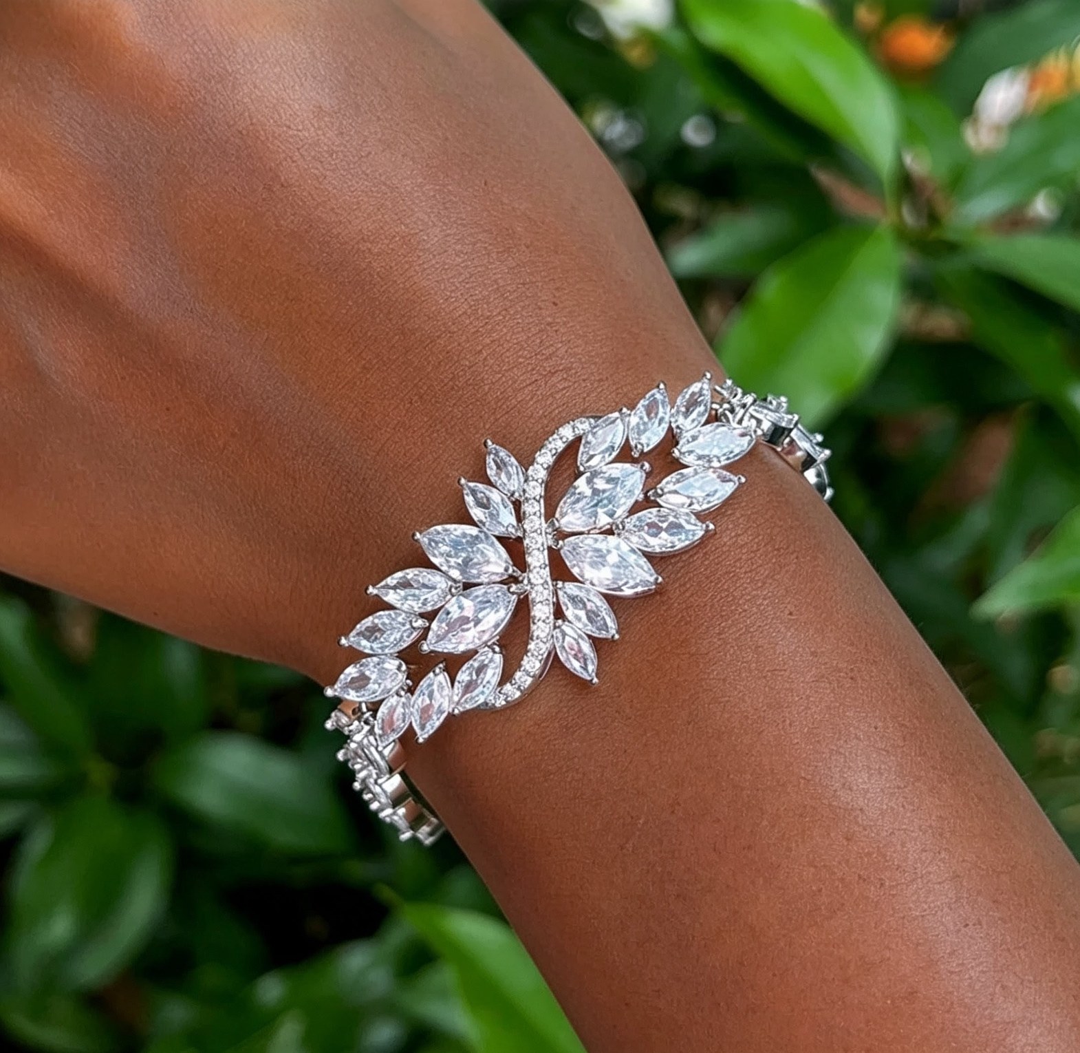 Watch & Jewelry Gift Set with poedegar watch, bracelet, necklace and earrings  image