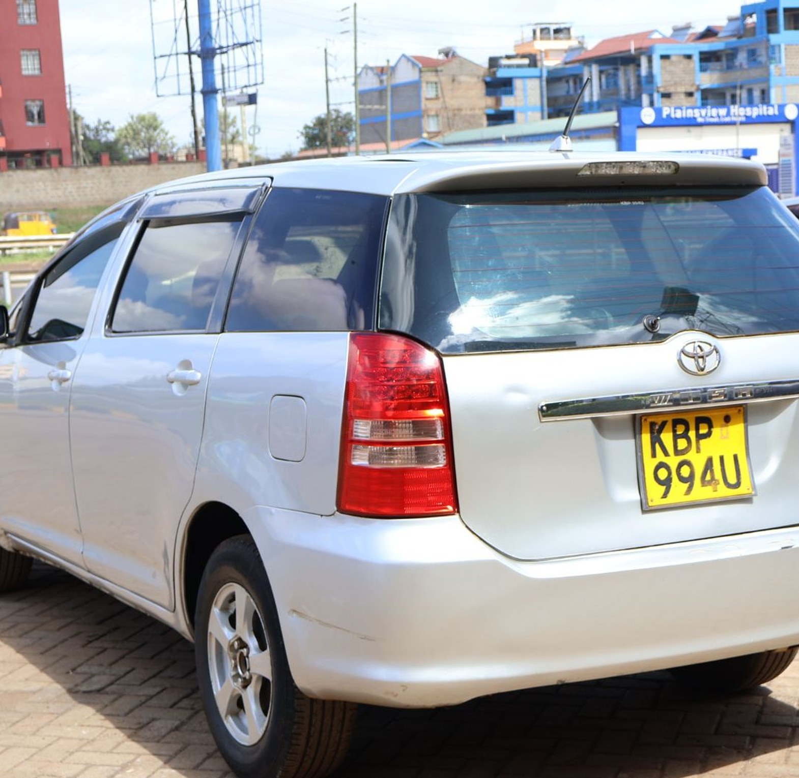 Toyota Wish KBP, YOM 2003 Model, Automatic, Rating 1800cc, image