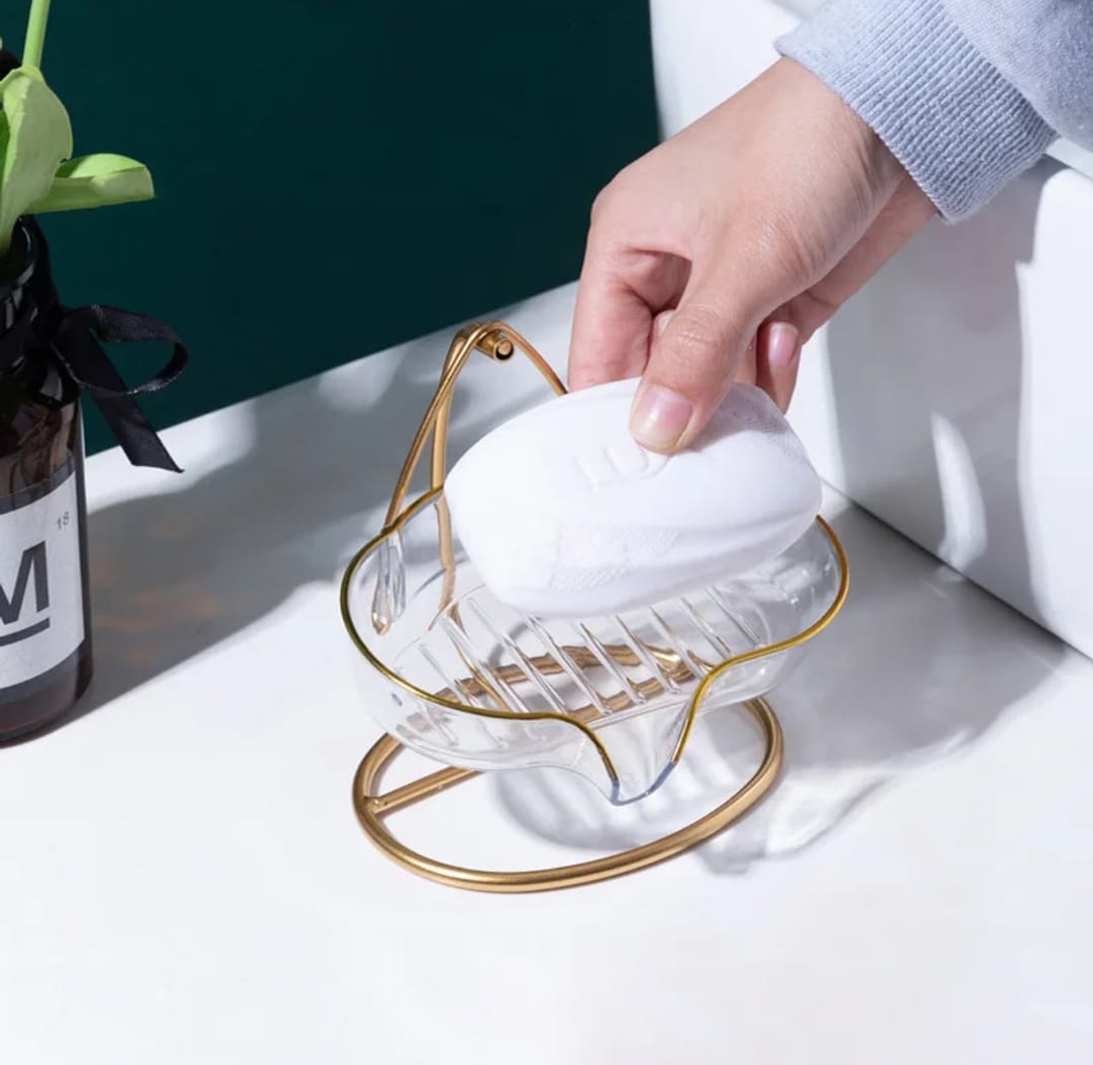 1PC Light Luxury Soap Dish   image