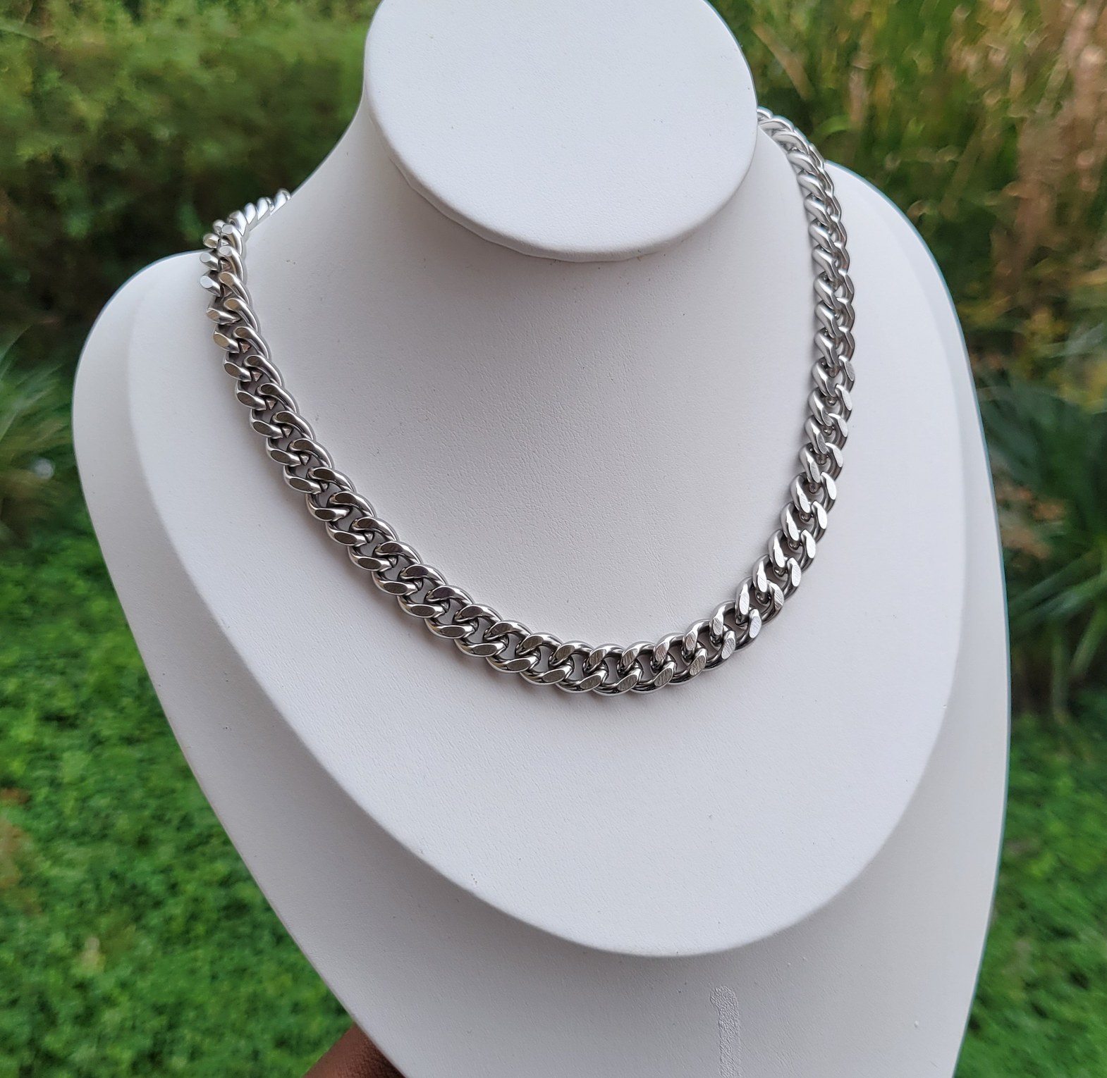 Silver chunky necklace  image