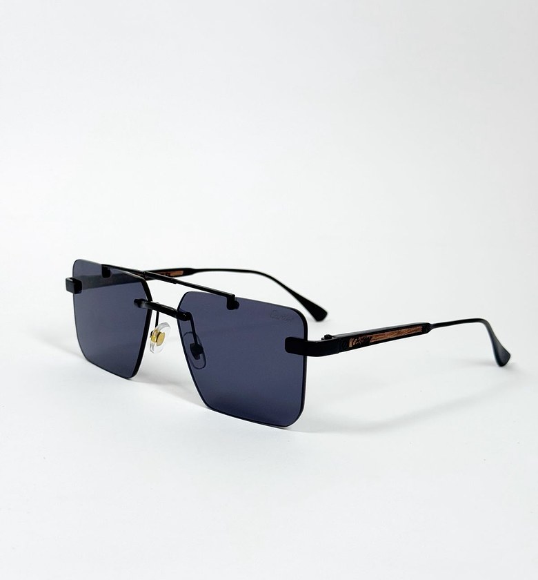 Cartier Dynasty all black image