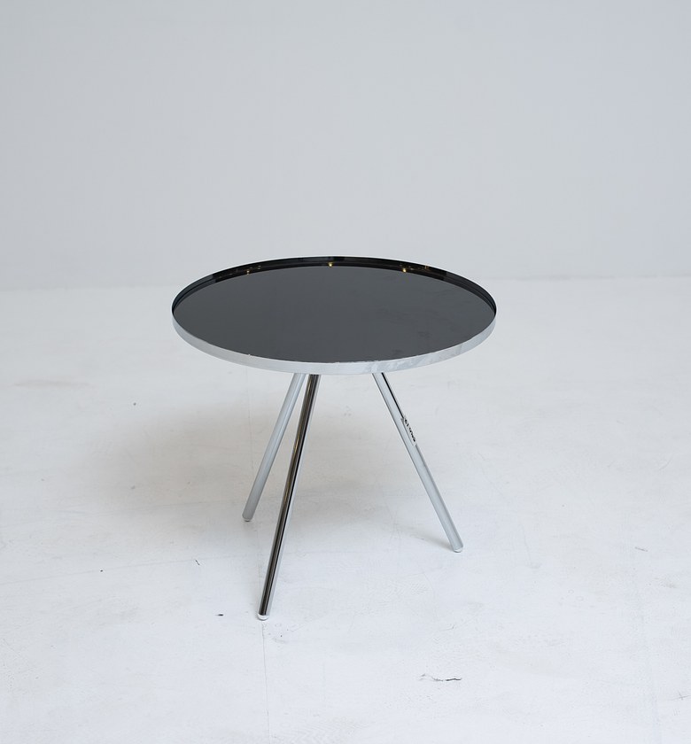 TABLE CORNER ROUND GLASS  image
