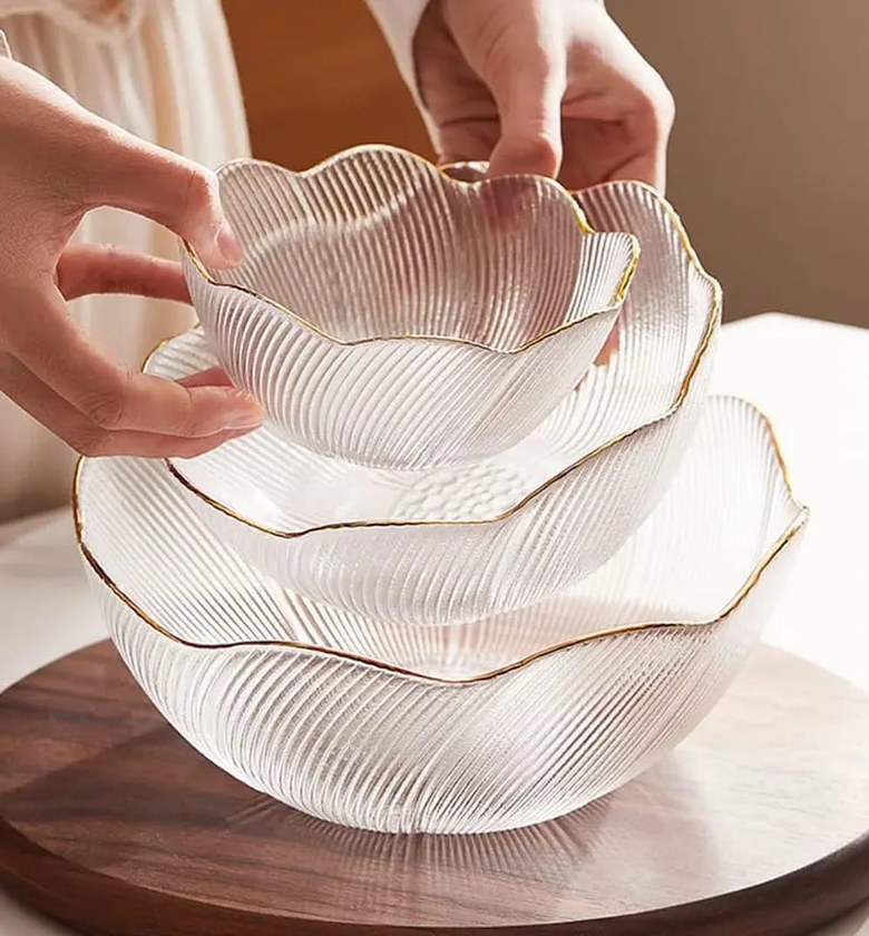 Gold Rim Glass Salad Bowl Set image