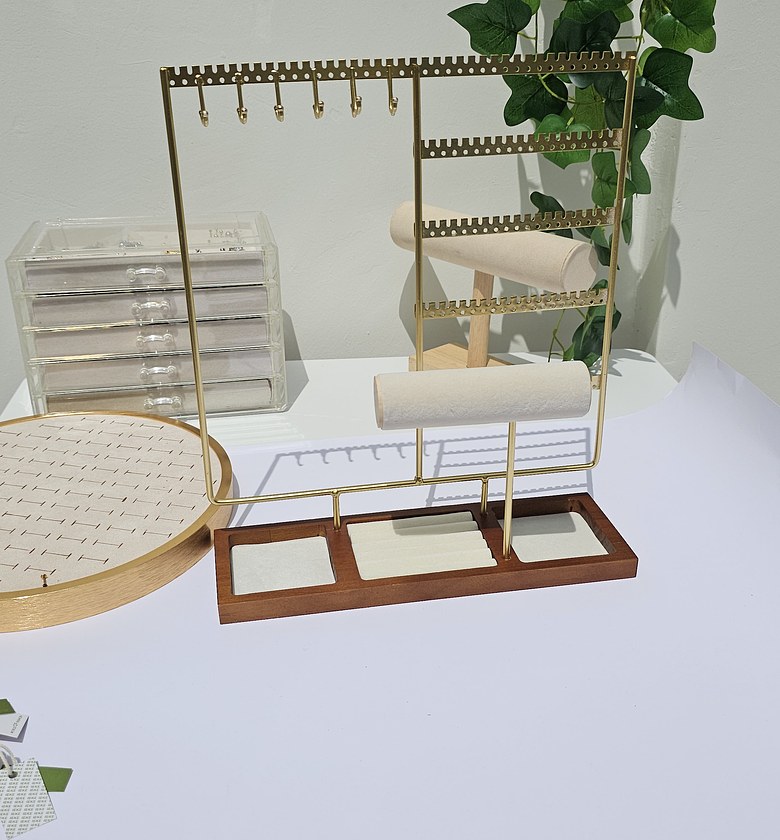 Gold jewelry rack  image