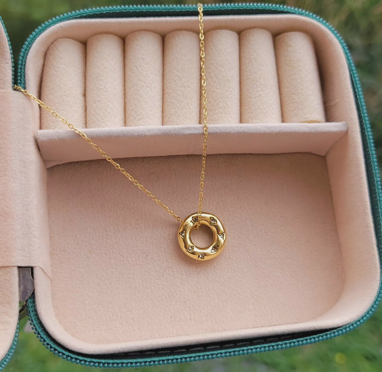 Round circle necklace  image
