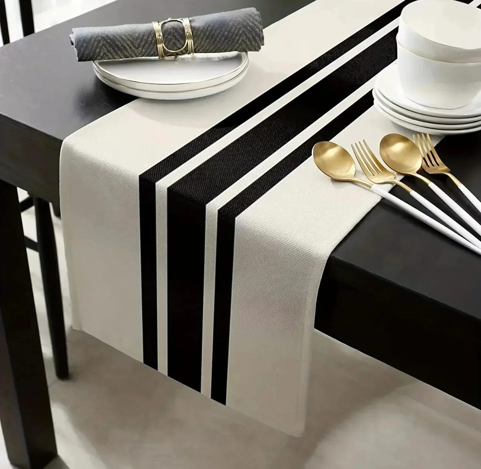 Simple Black And White Plaid Classic Vintage Table Cloth Home  image