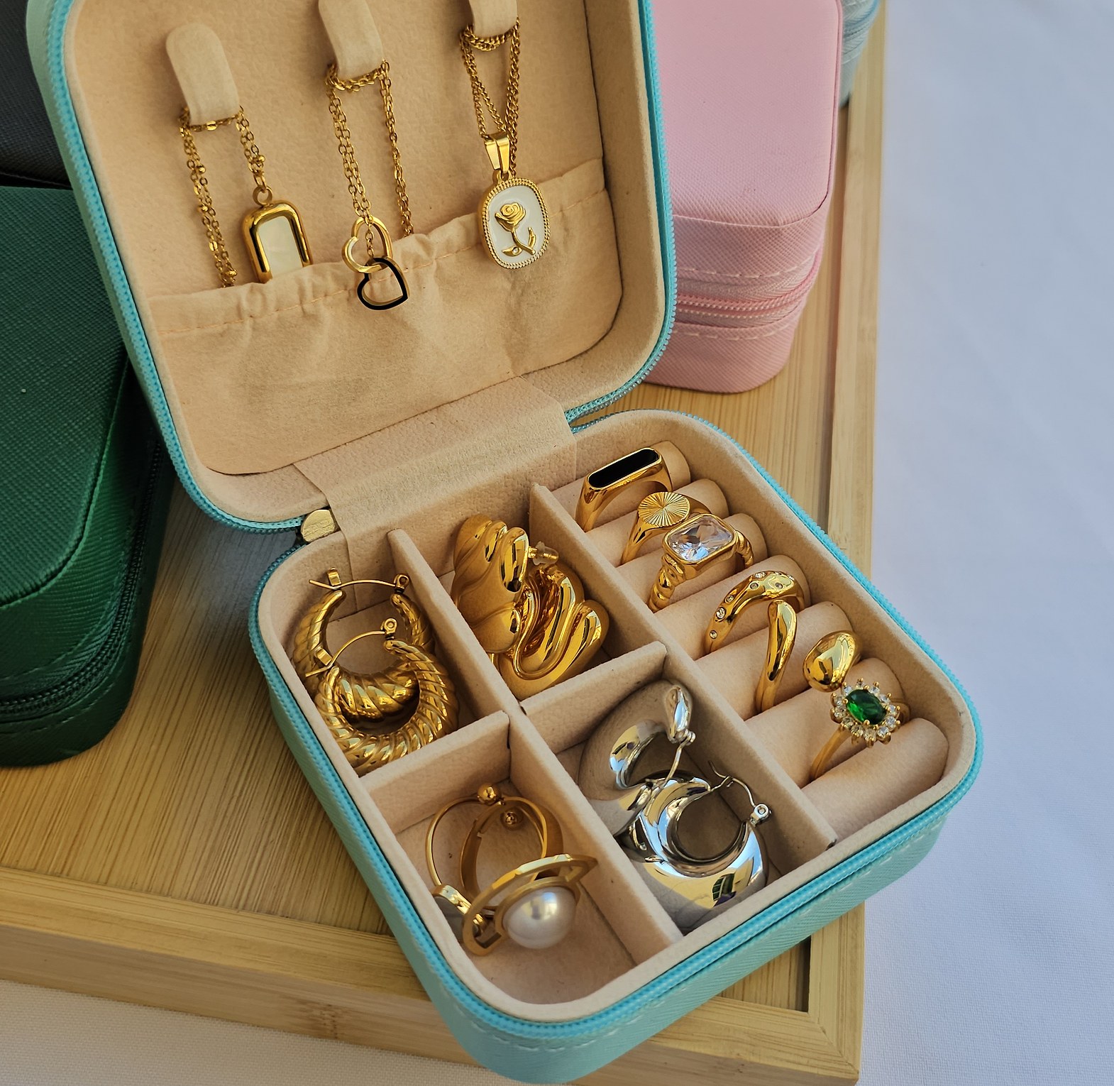 Travel size organizer  image