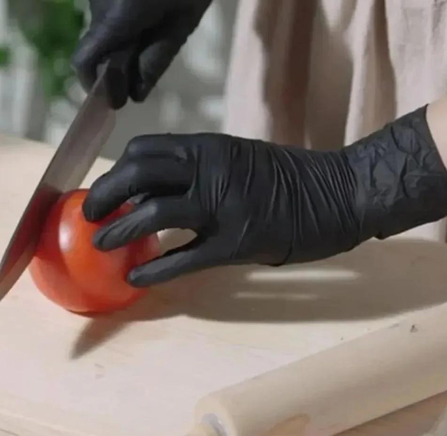Food grade disposable black kitchen gloves 100pcs image
