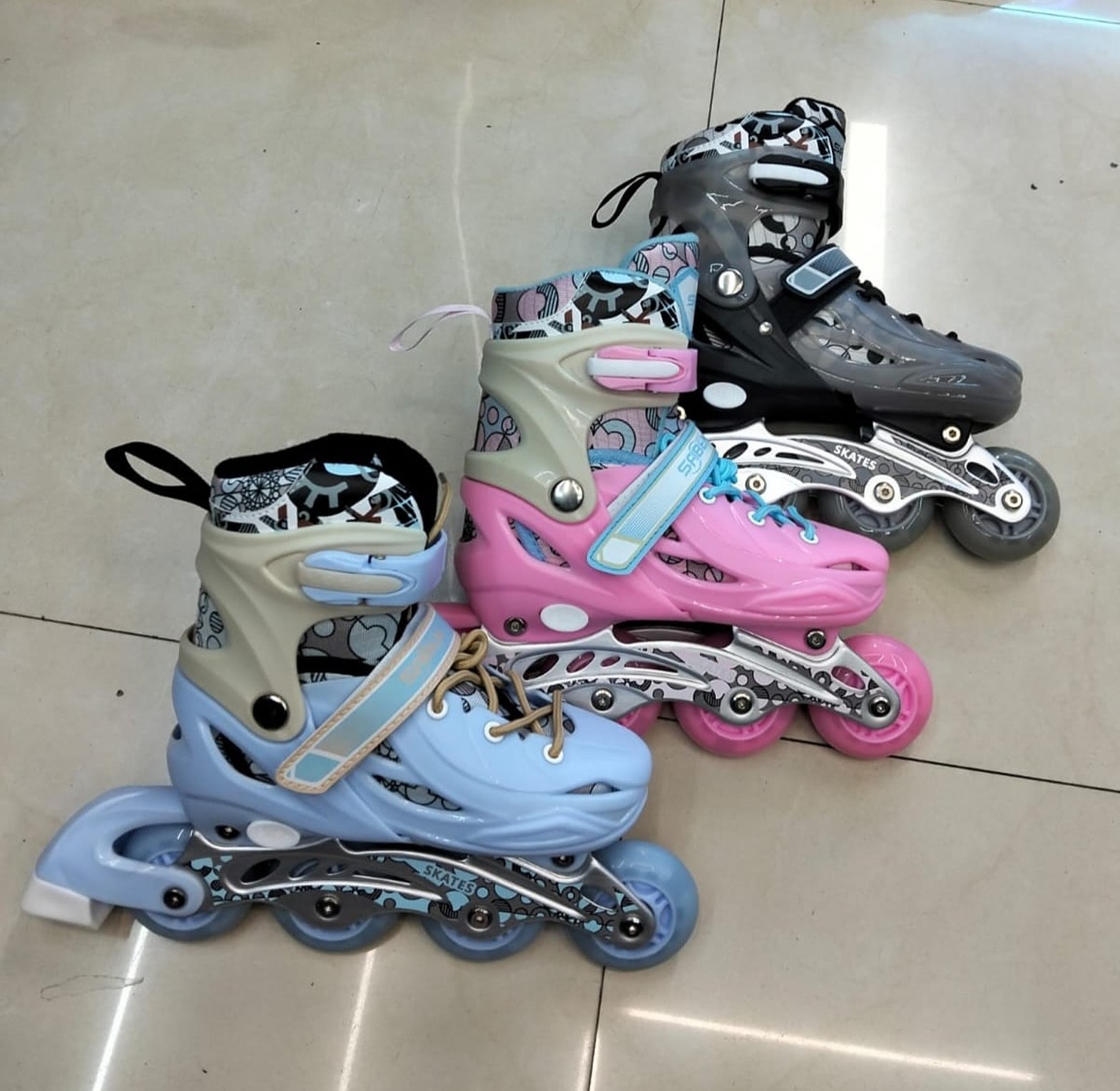 Skate Shoes With  Rubber Wheels From size 30 To 38 image
