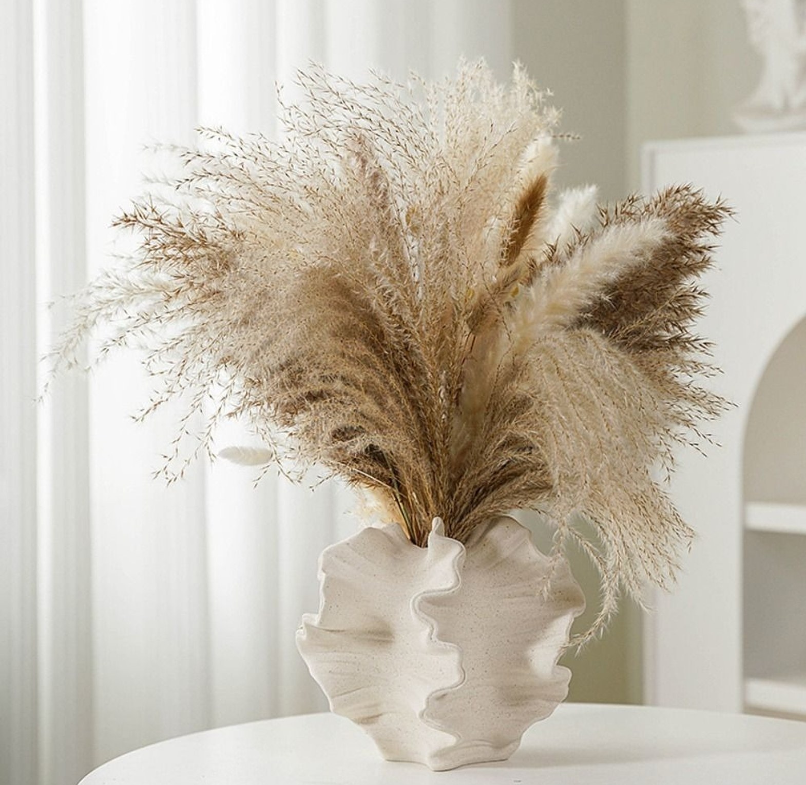 Modern Luxury Ceramic Vase image