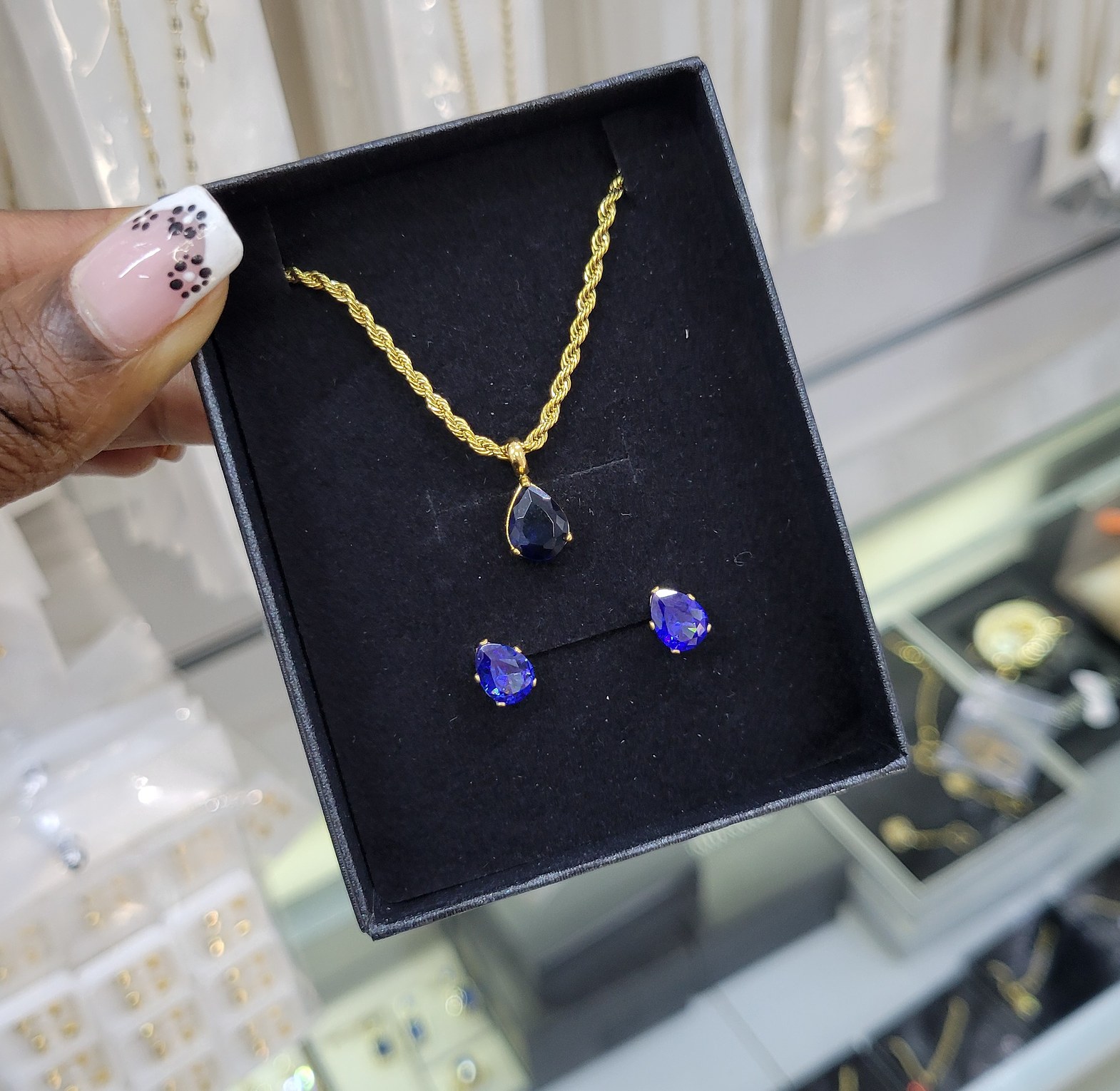 Birthstone sets image