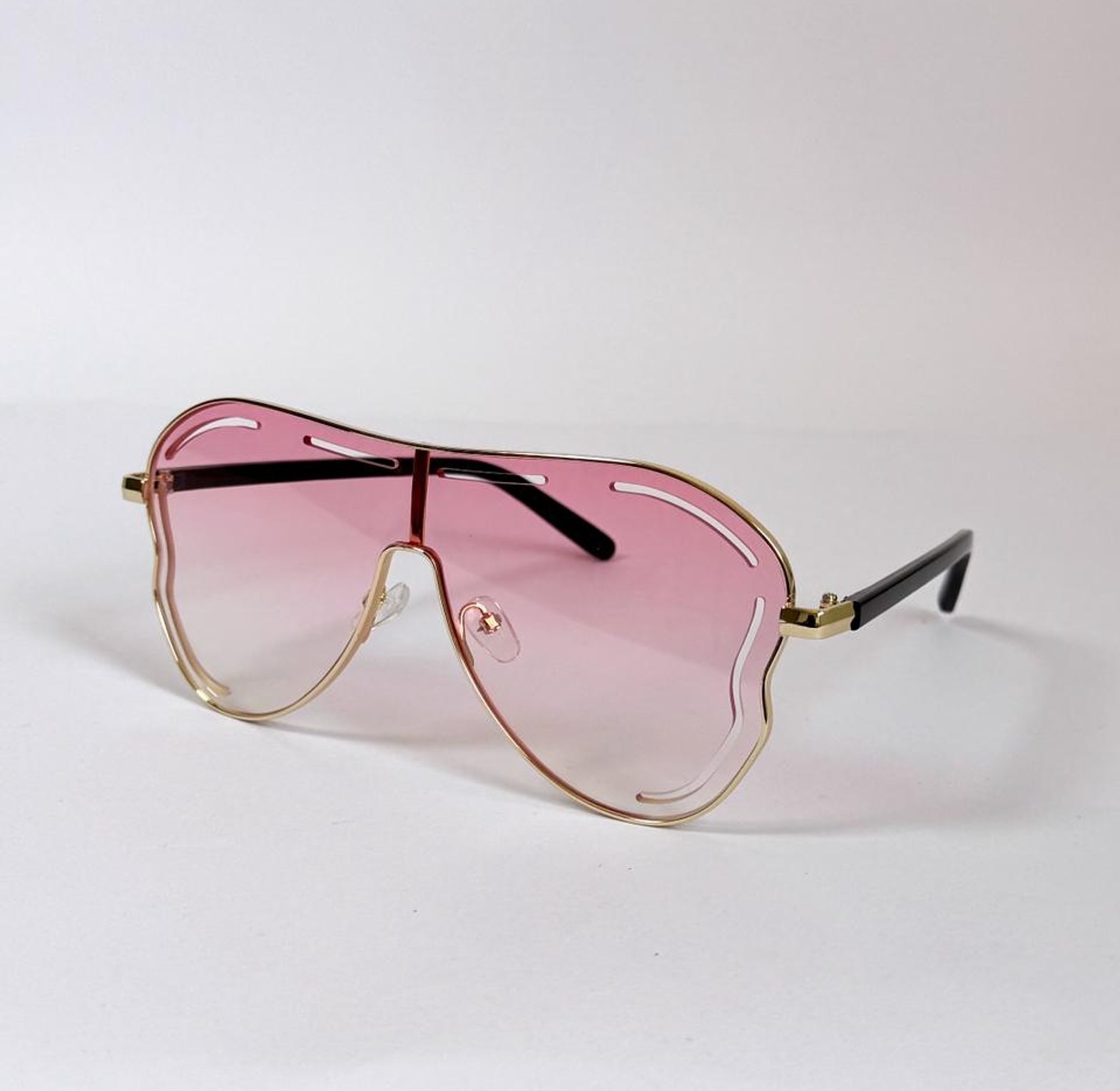 Zoey gradual pink image