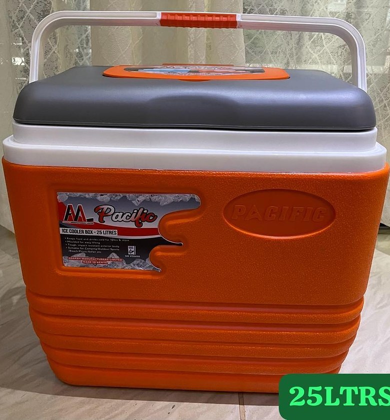 Pacific 10 litres ice cooler box image