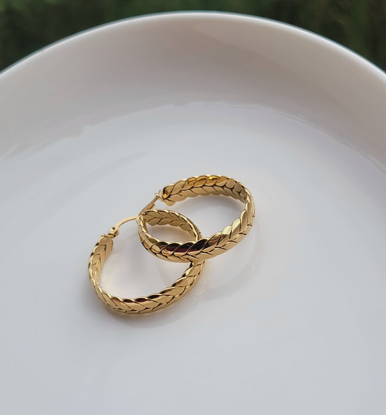 Nati hoop image