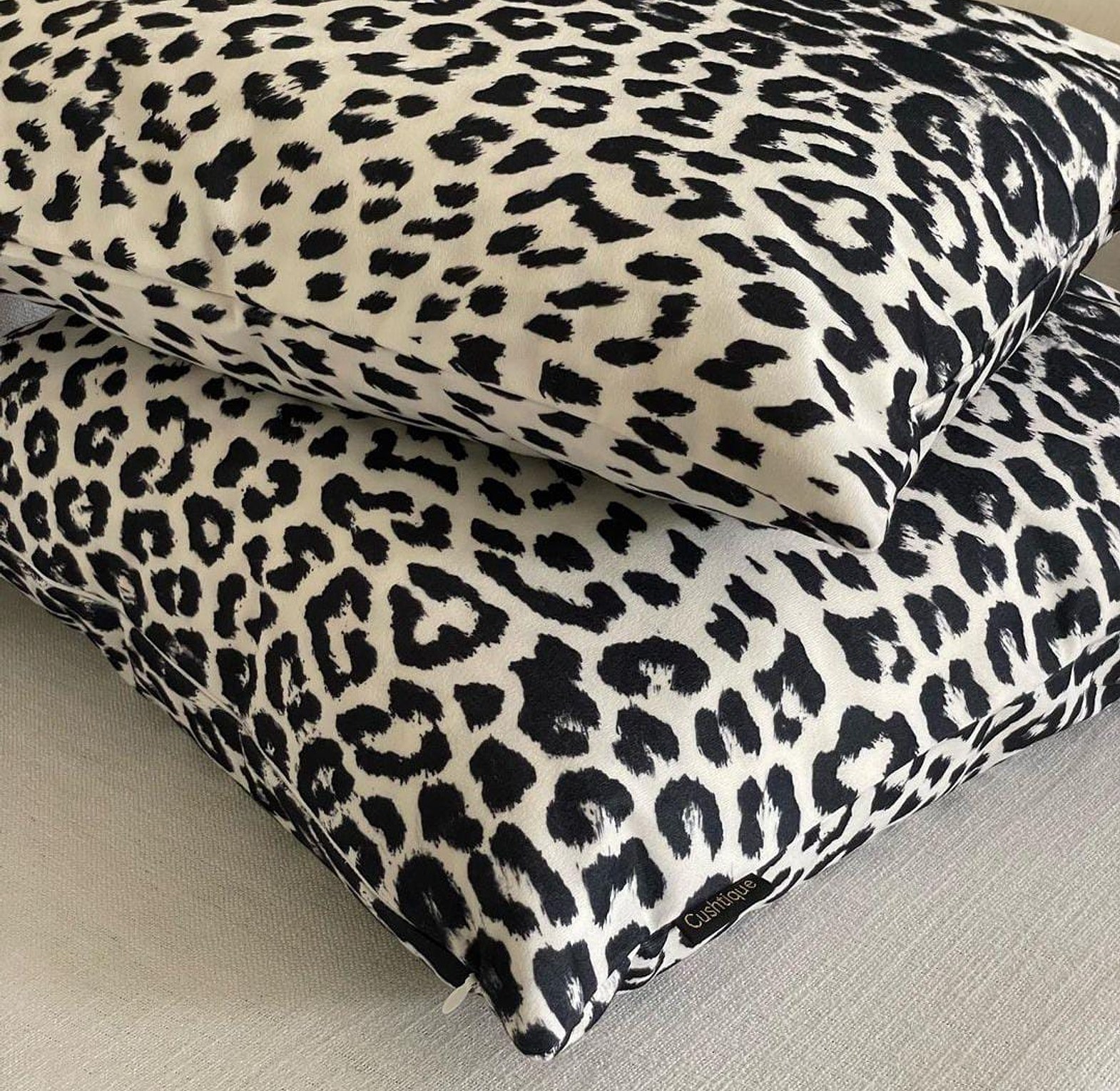 SNOW LEOPARD CUSHION image
