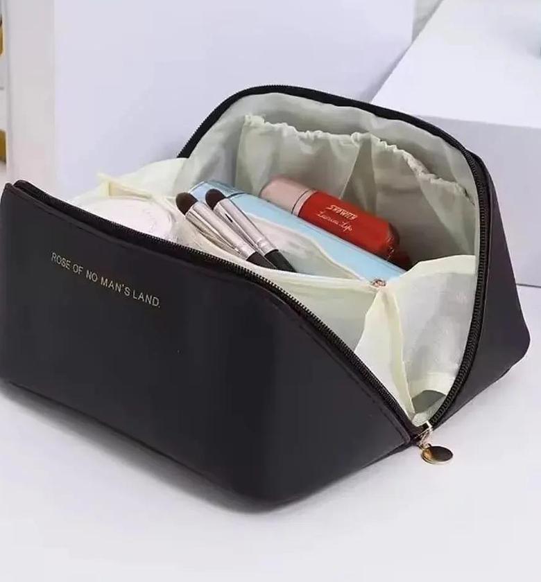Cosmetic Bag/ Makeup Organizer image