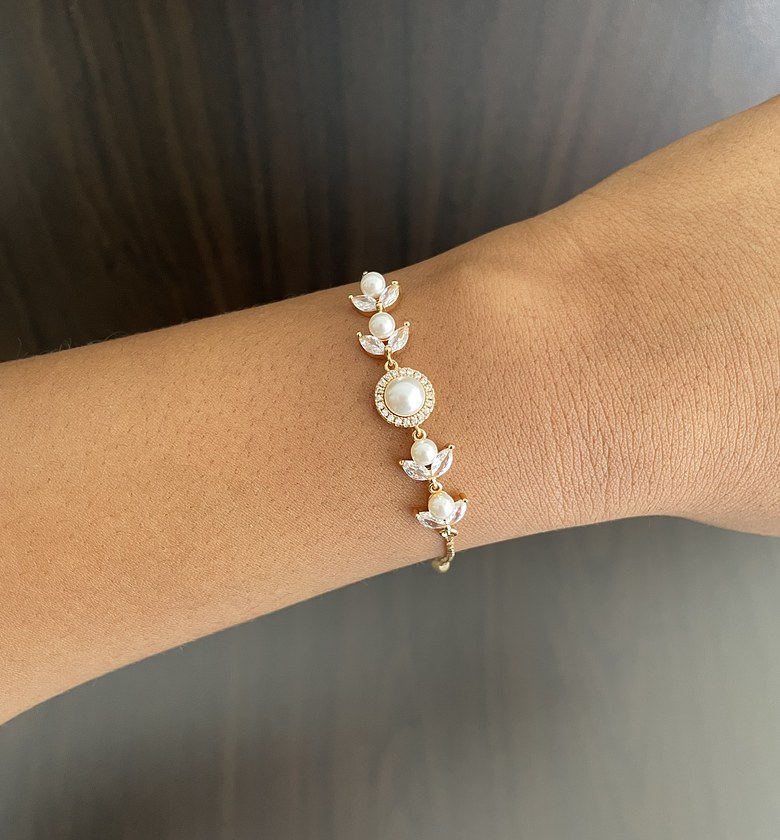 Nayeli Bracelet (Draw String) image
