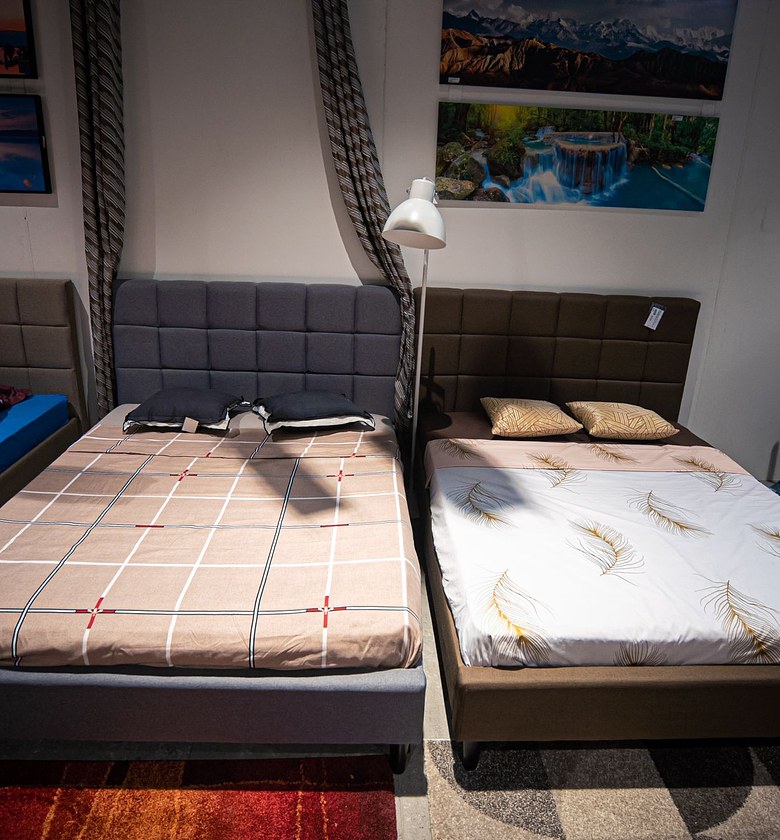 BED 140X190 CM CLR D.BROW image