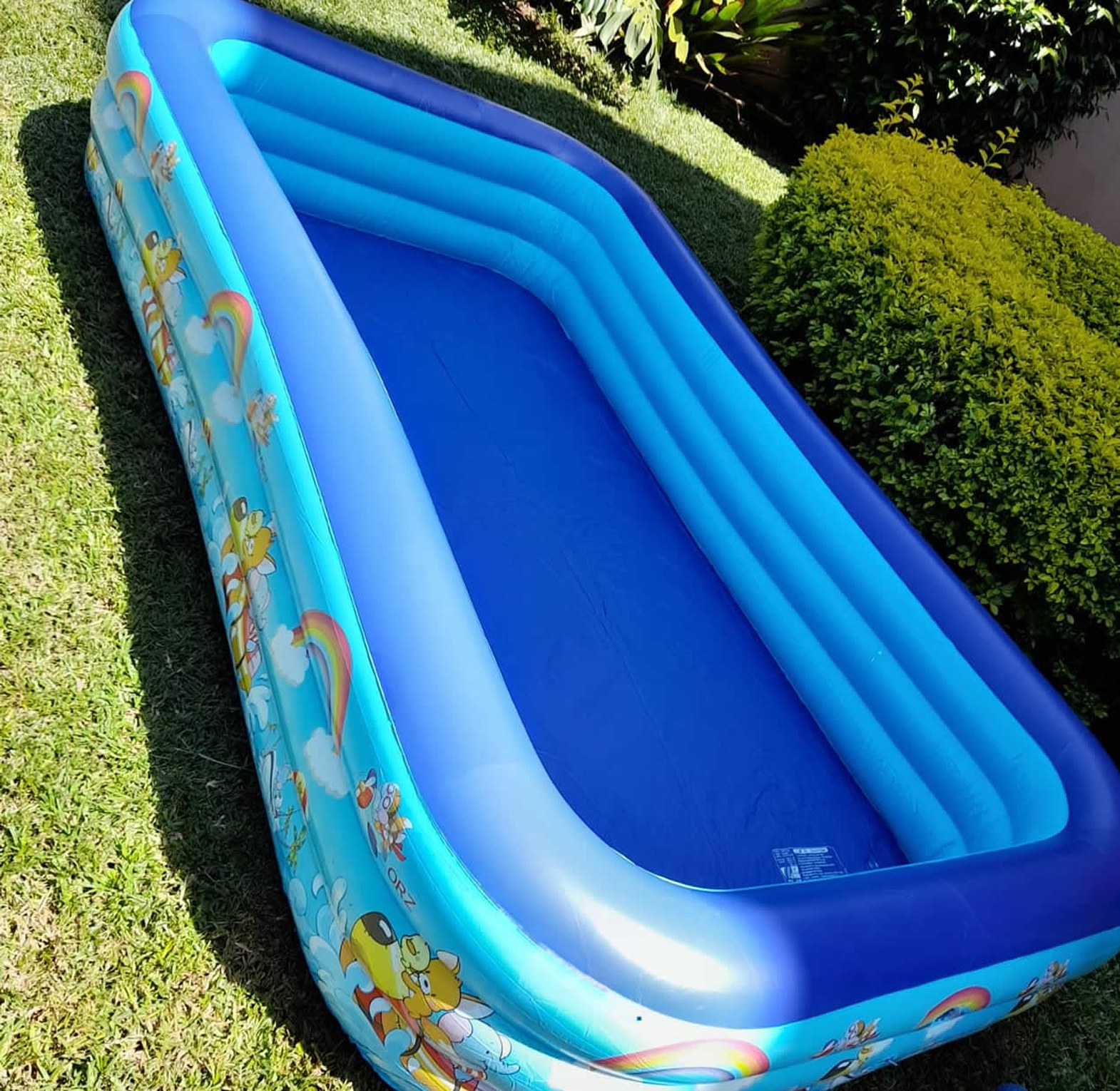4.2m Rectangular inflatable swimming pool, suitable for family use.  image