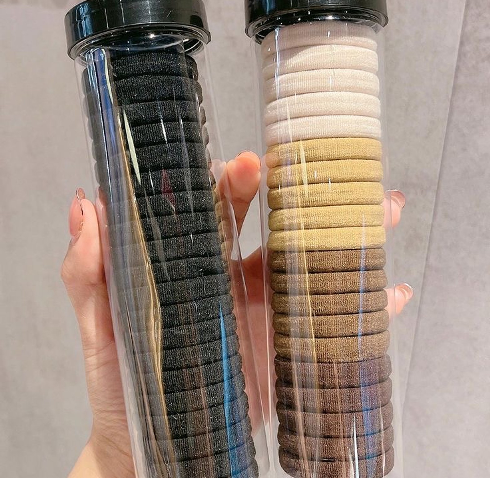 Elastic durable hair ties  image