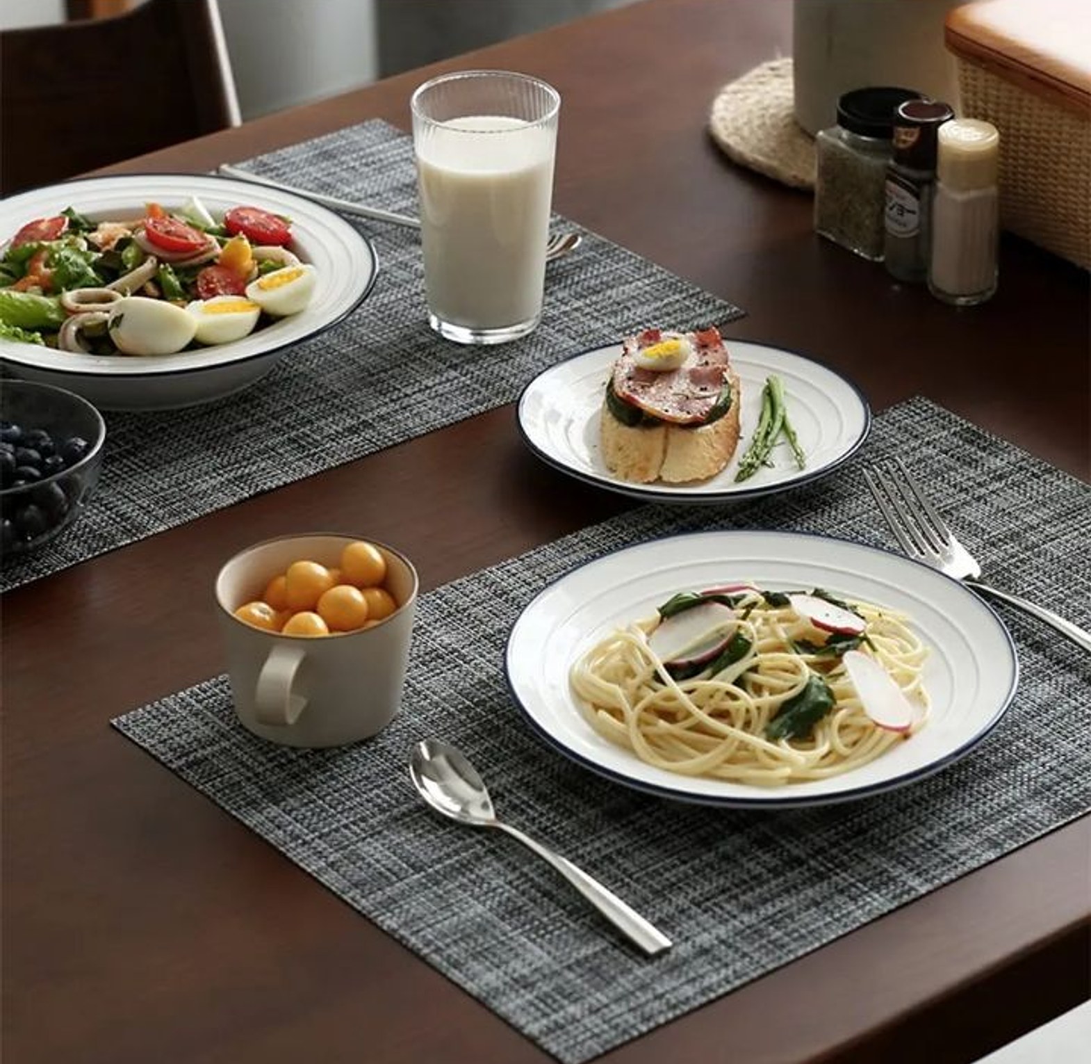 High quality PVC Table mats image