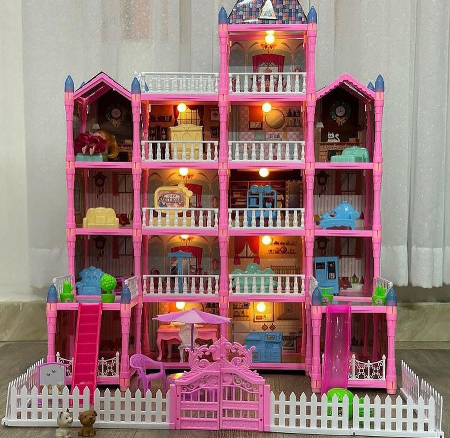 Villa doll house,Kids Dream Dollhouse, Multi-Story Doll Playset, Large Dollhouse with Furniture,Dollhouse with Accessories,Creative Story Dollhouse. image