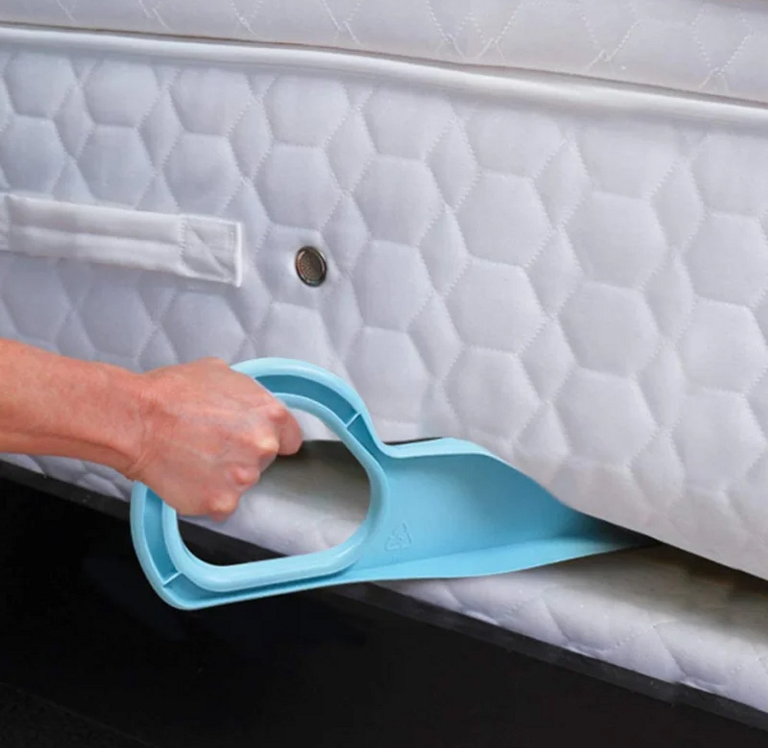 Ergonomic Mattress Lifter and Bedsheet Tucker Tool - Back Pain Relief Wedge Elevator for Easy Bed Making image