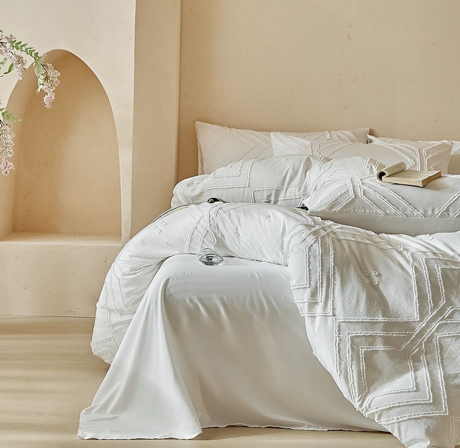 Premium 4-Piece King Size Duvet Cover Set image