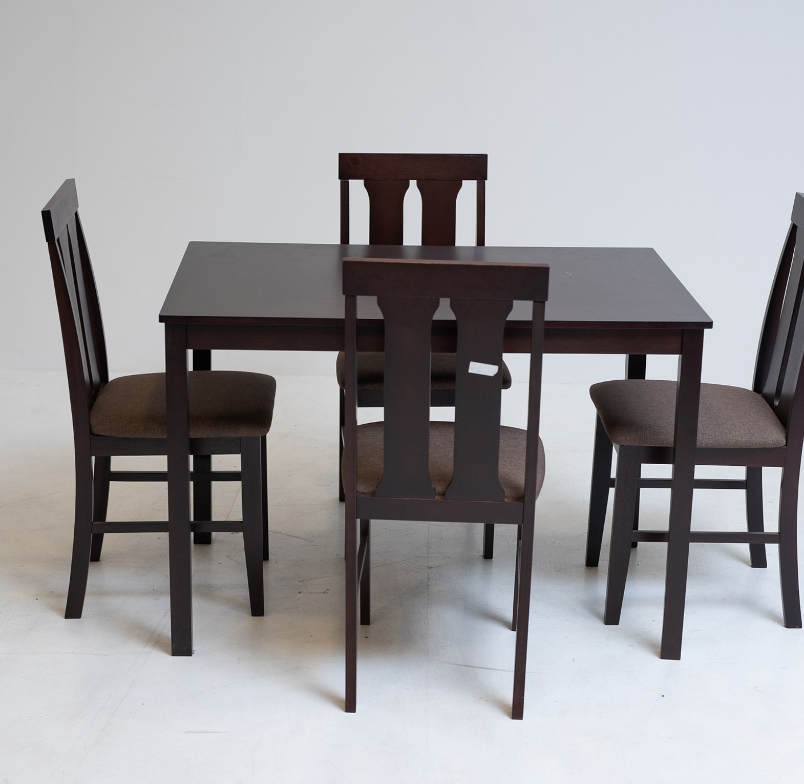 TABLE DINNING + 4 CHAIRS  image