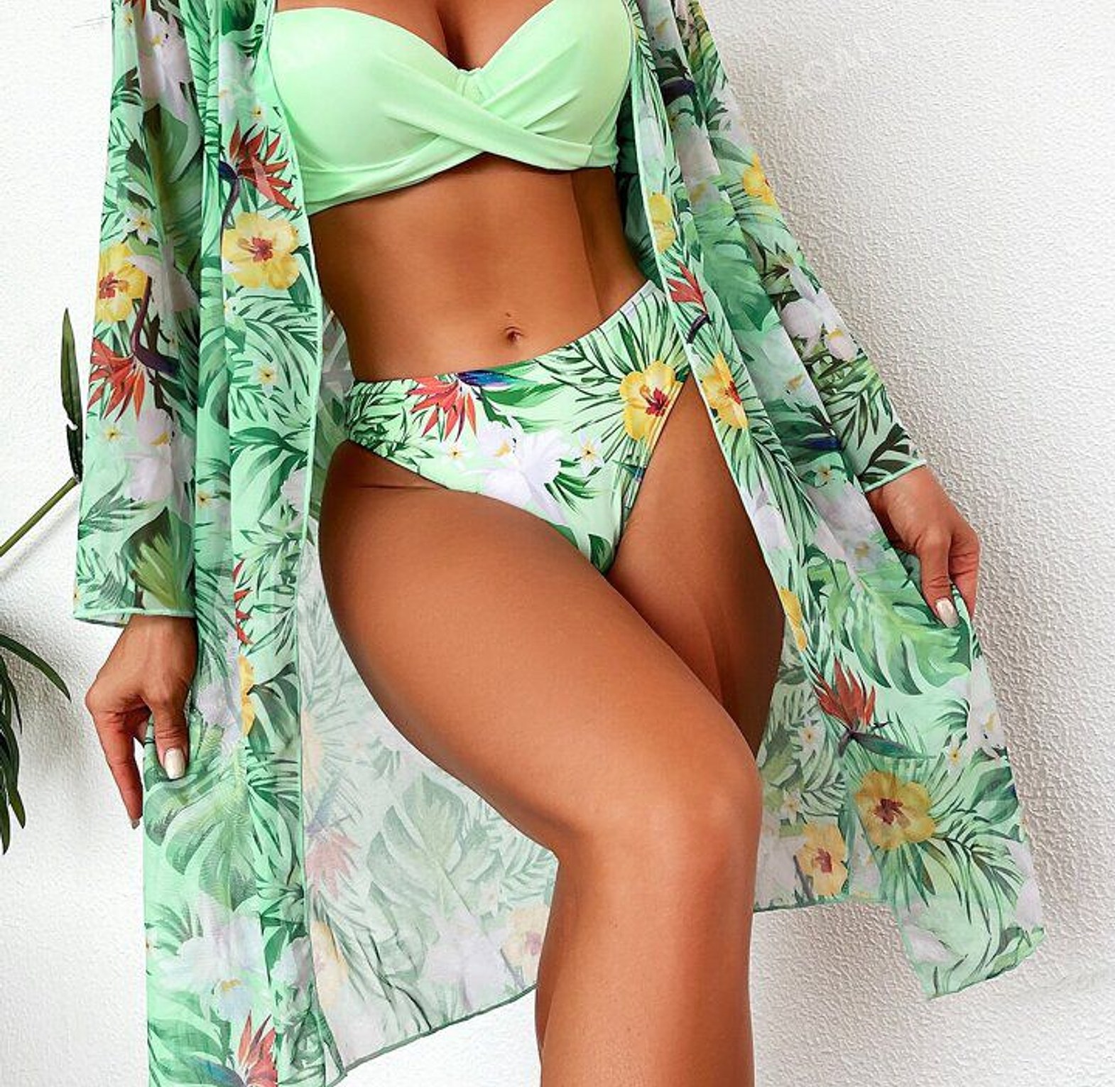 H6010148 3PC Beachwear (Bikini Set+ Coverup) image