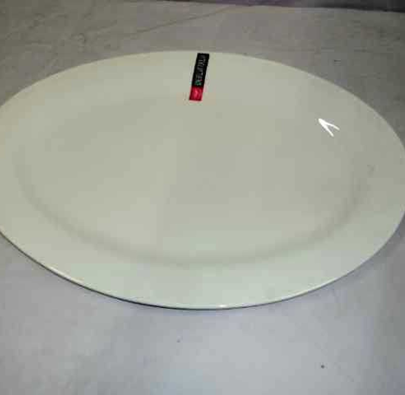 20 INCH OVAL PLATE
PACKIN image
