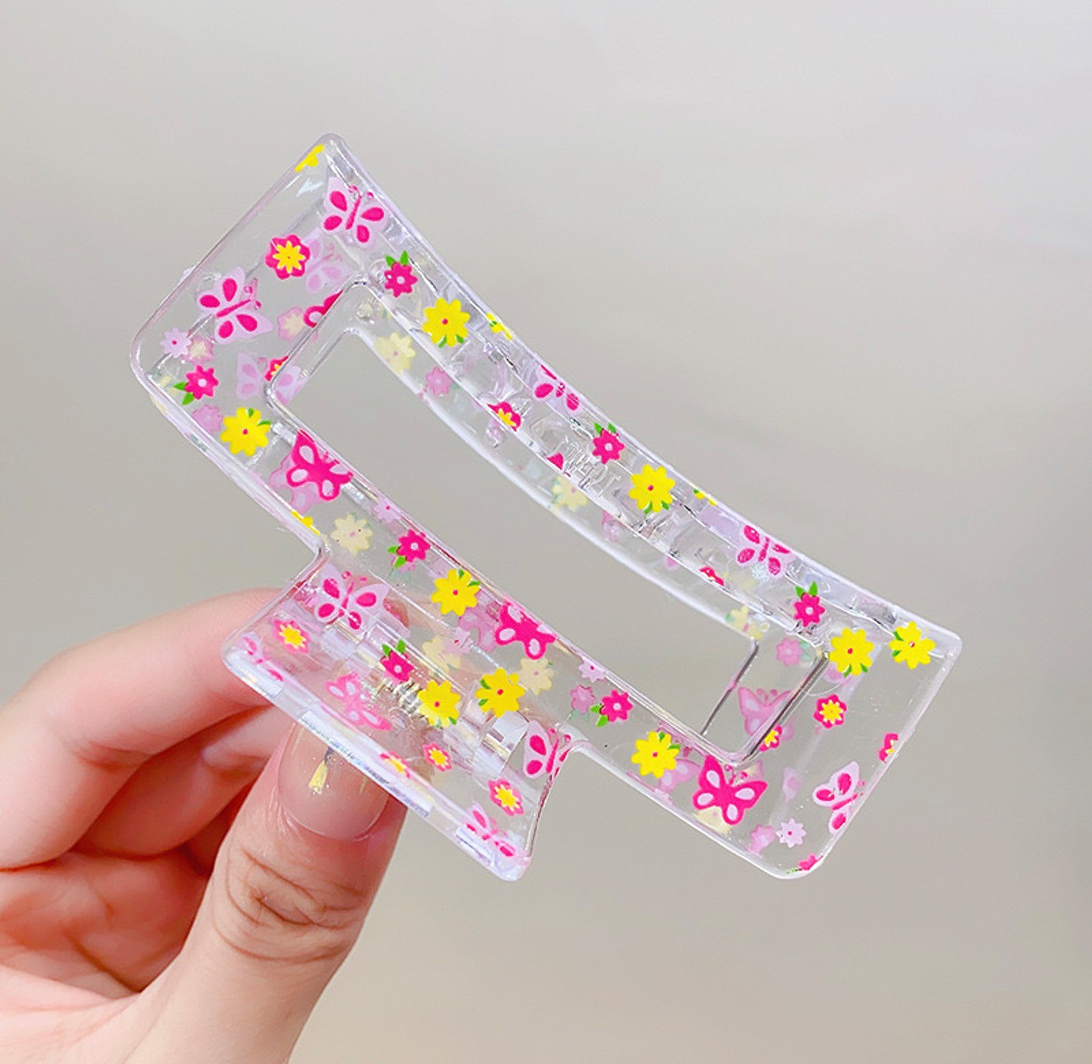 Acrylic Claw Clip image