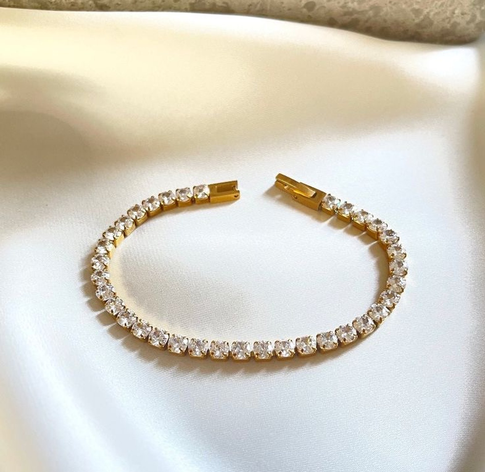 Tennis bracelet  image