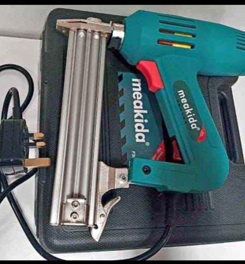 Nail gun image