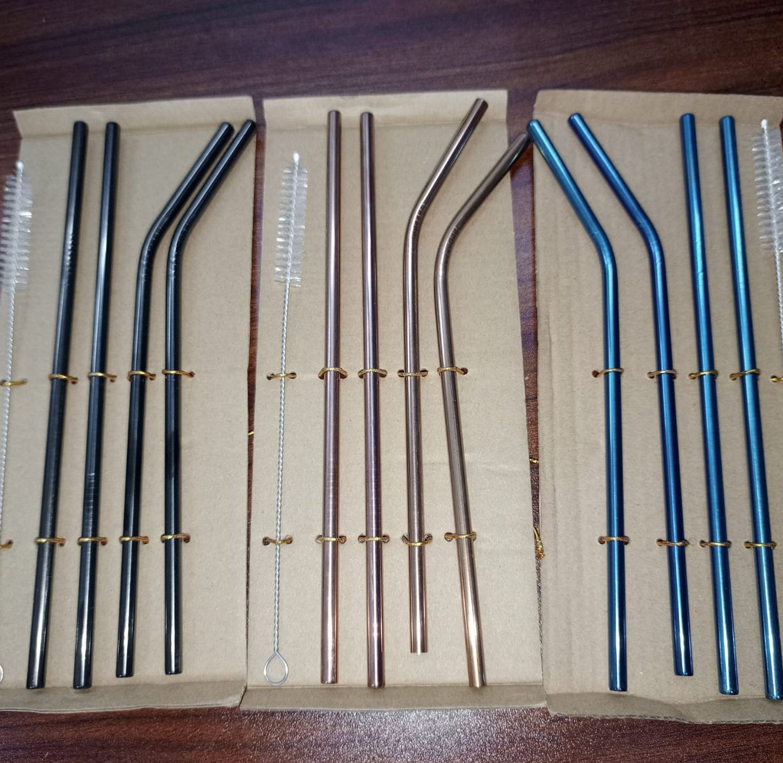 Eco-Friendly Reusable Stainless Steel Drinking Straw Set with Cleaning Brush image