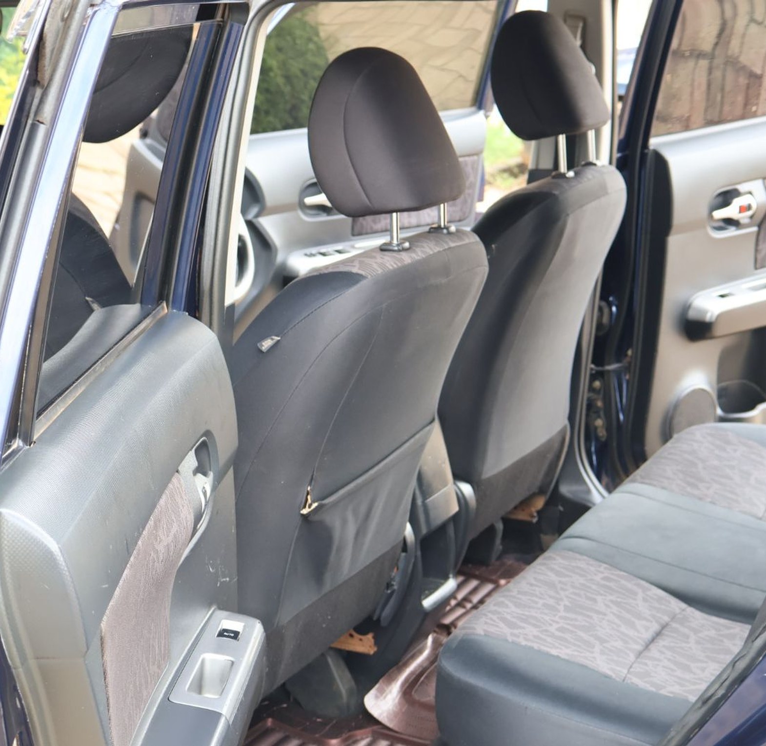  Toyota Rumion KCN,YOM 2010 Model, automatic, Rating 1800cc image
