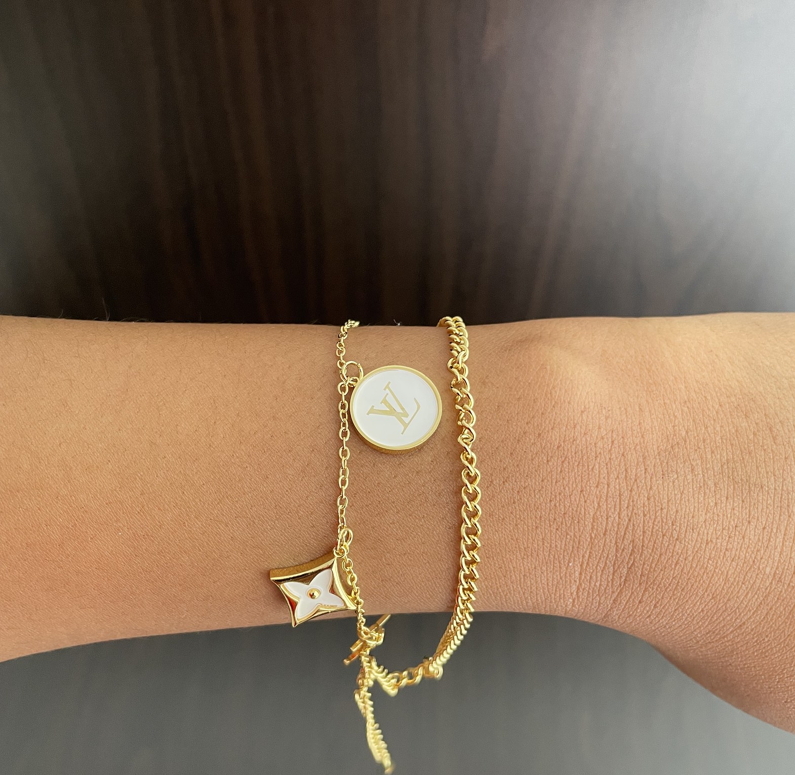 Anemone Bracelet  image